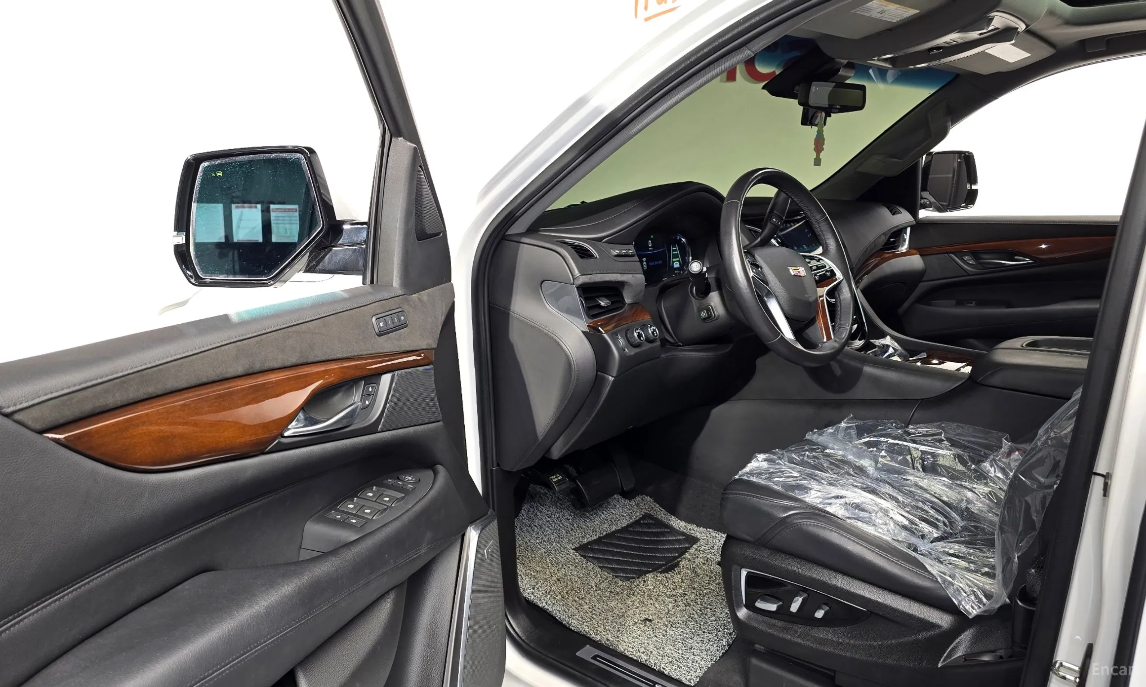 Cadillac Escalade превью 10