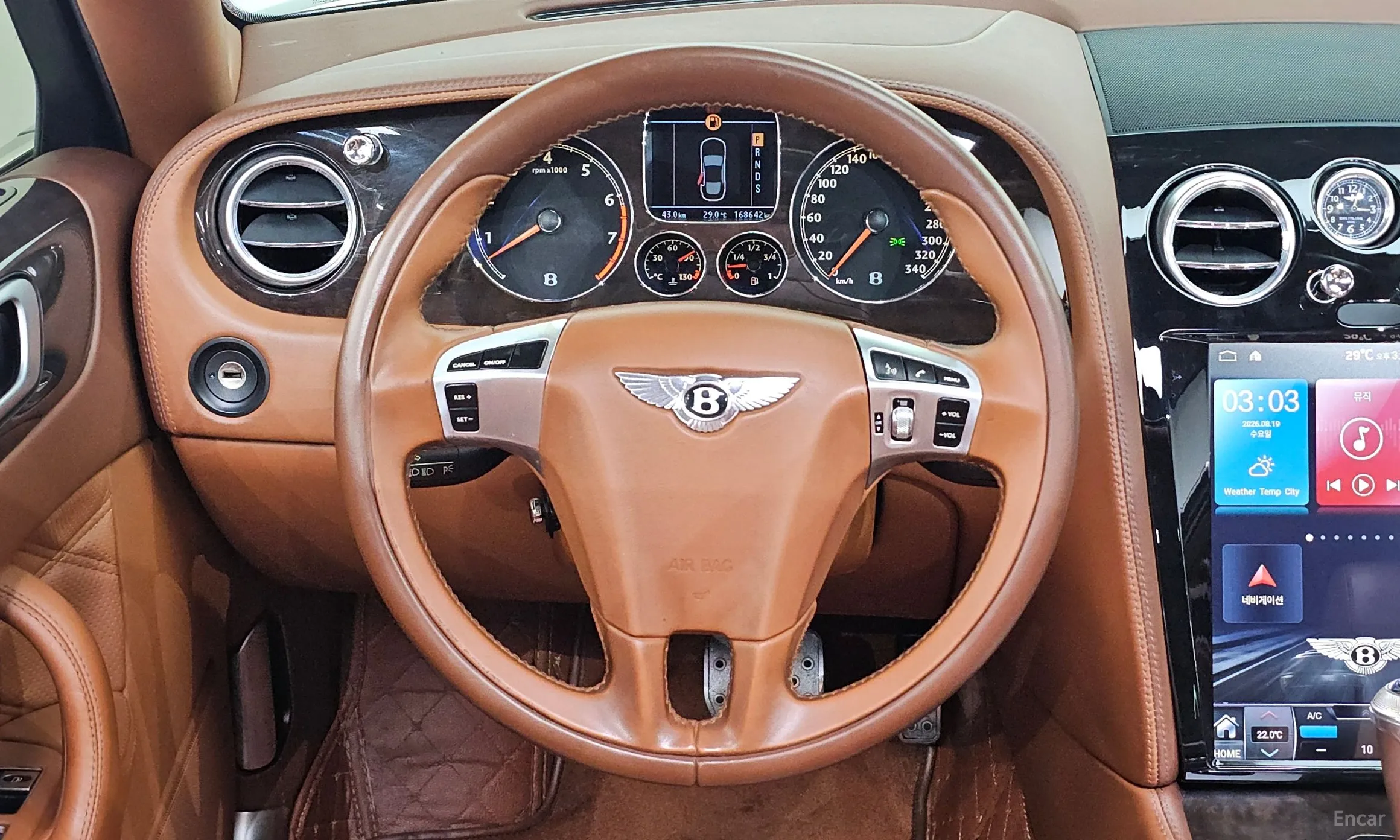 Bentley Flying Spur Gen 1 превью 11