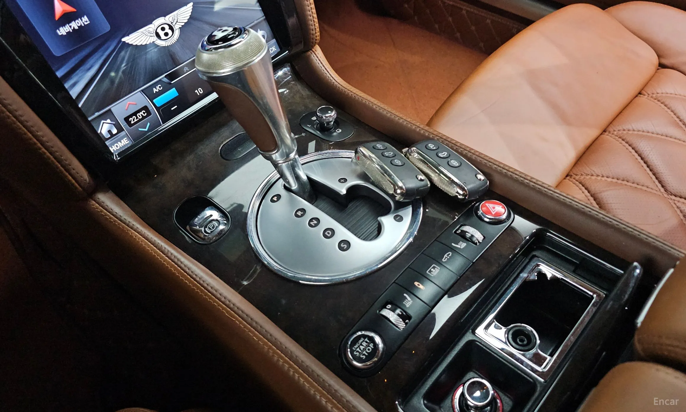 Bentley Flying Spur Gen 1 превью 9