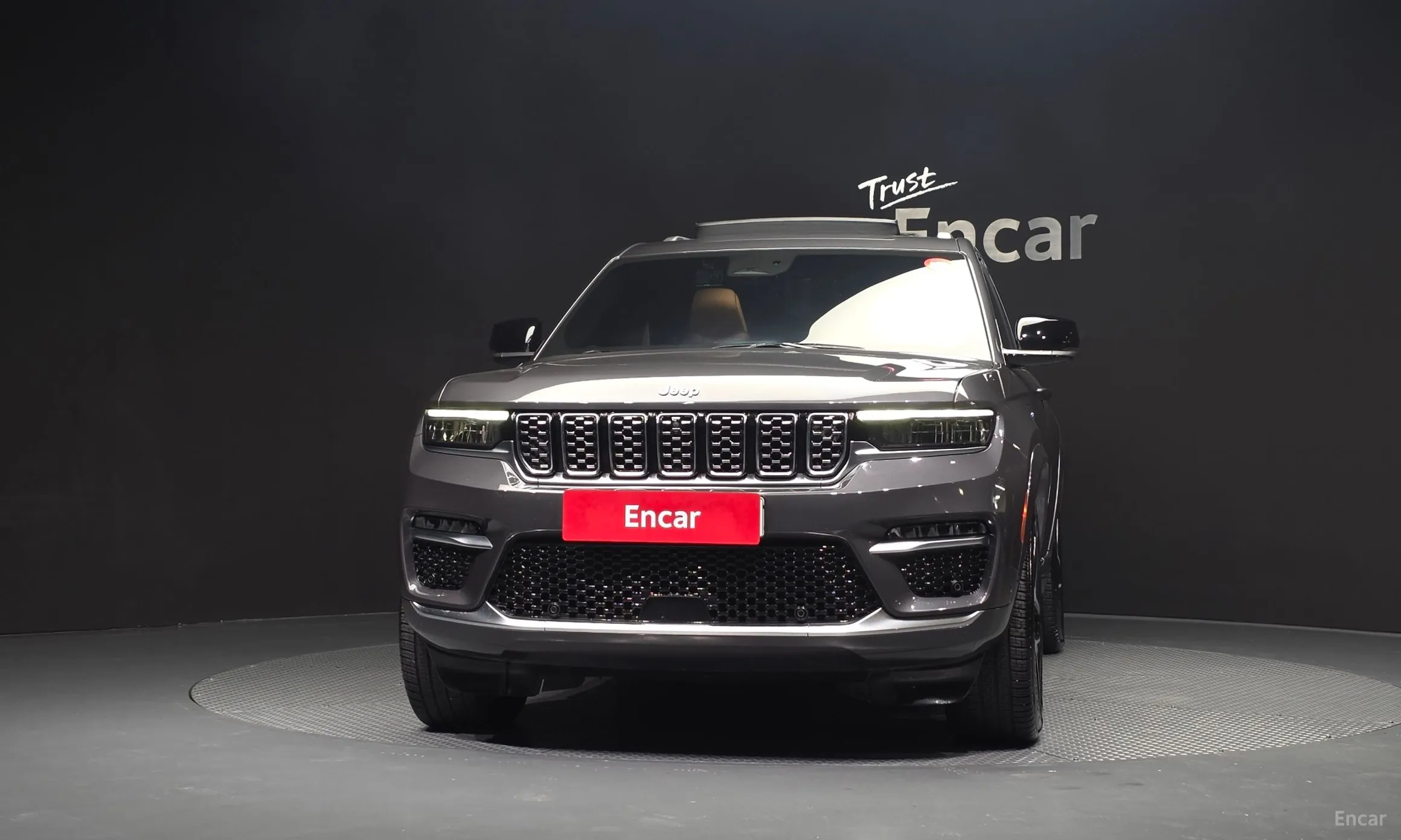 Jeep Grand Cherokee (WL) превью 3
