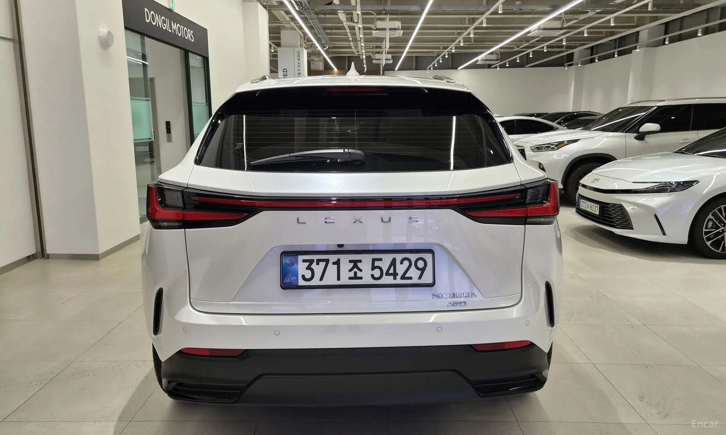 Lexus NX350h Gen 2 превью 4