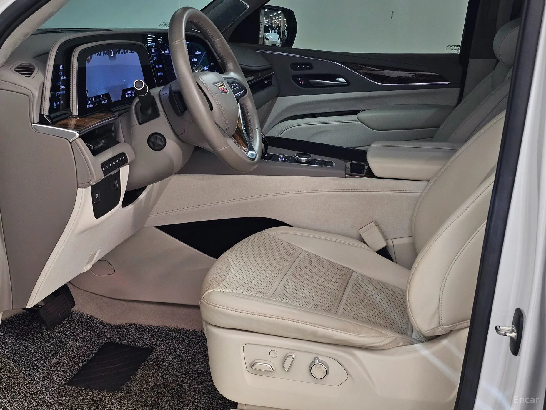 Cadillac Escalade 5th Generation превью 4