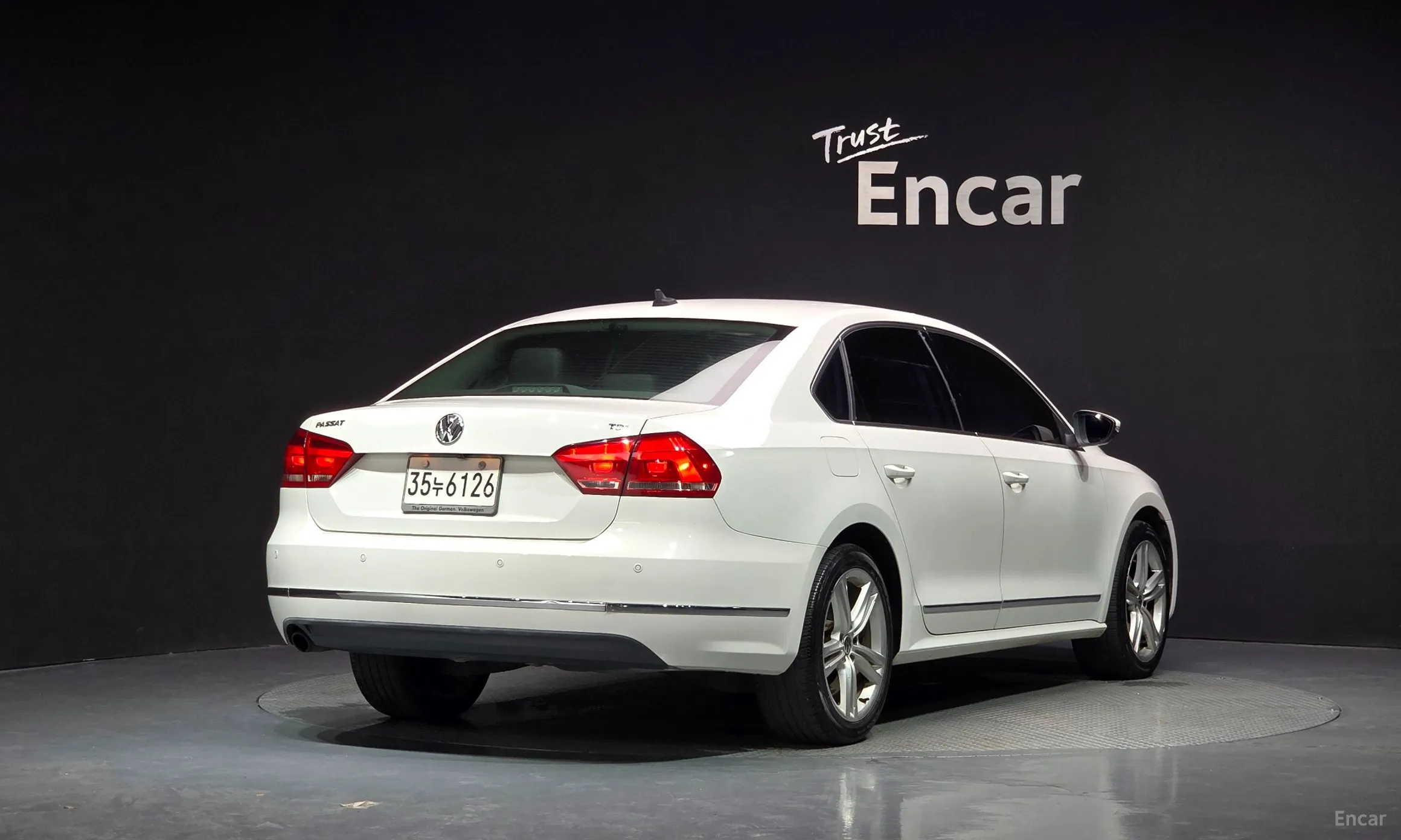 Volkswagen The New Passat превью 2