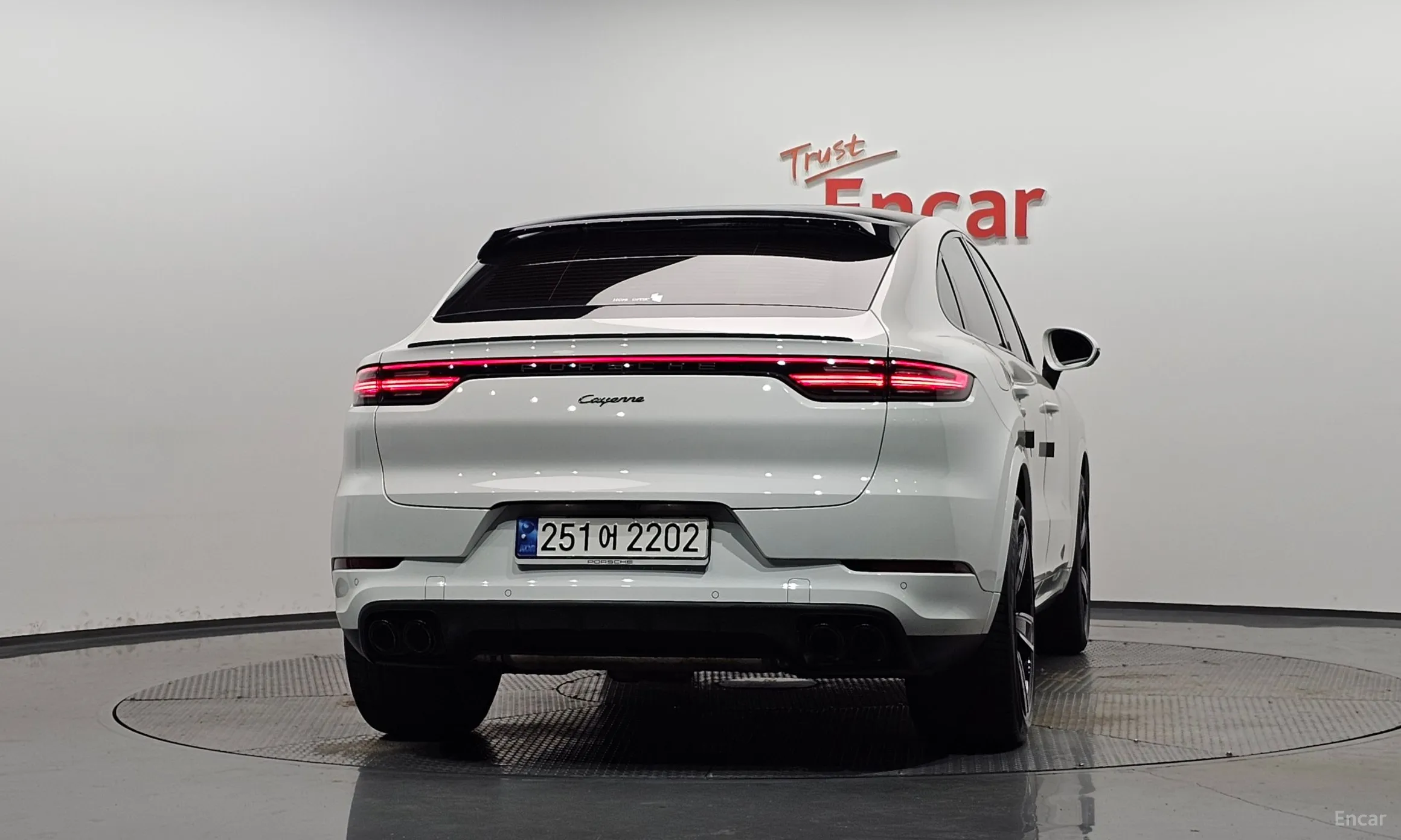 Porsche Cayenne (PO536) превью 4