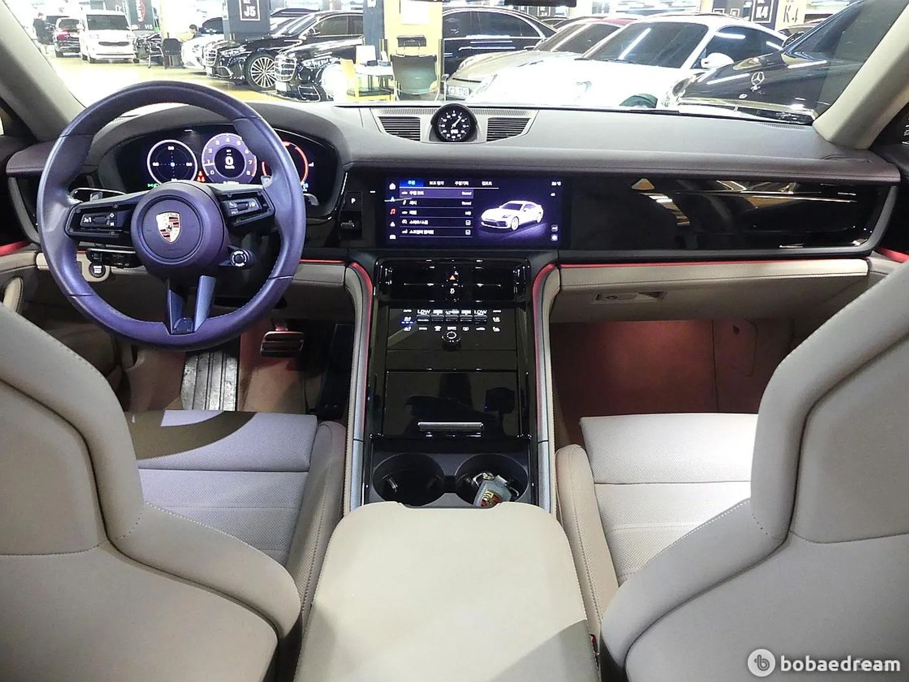 Porsche Panamera (976) превью 7