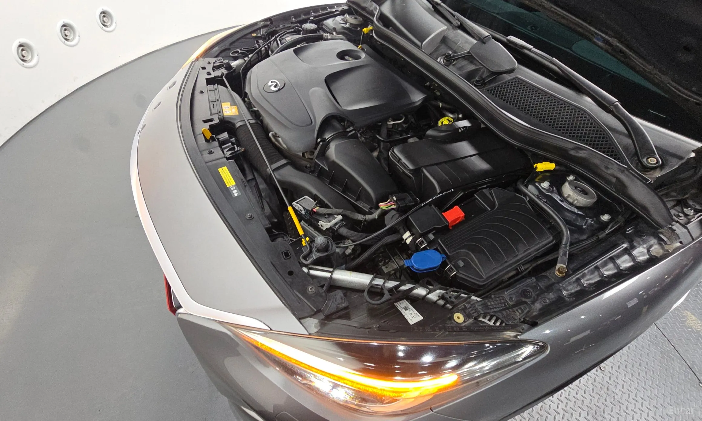 Infiniti Q30 превью 6
