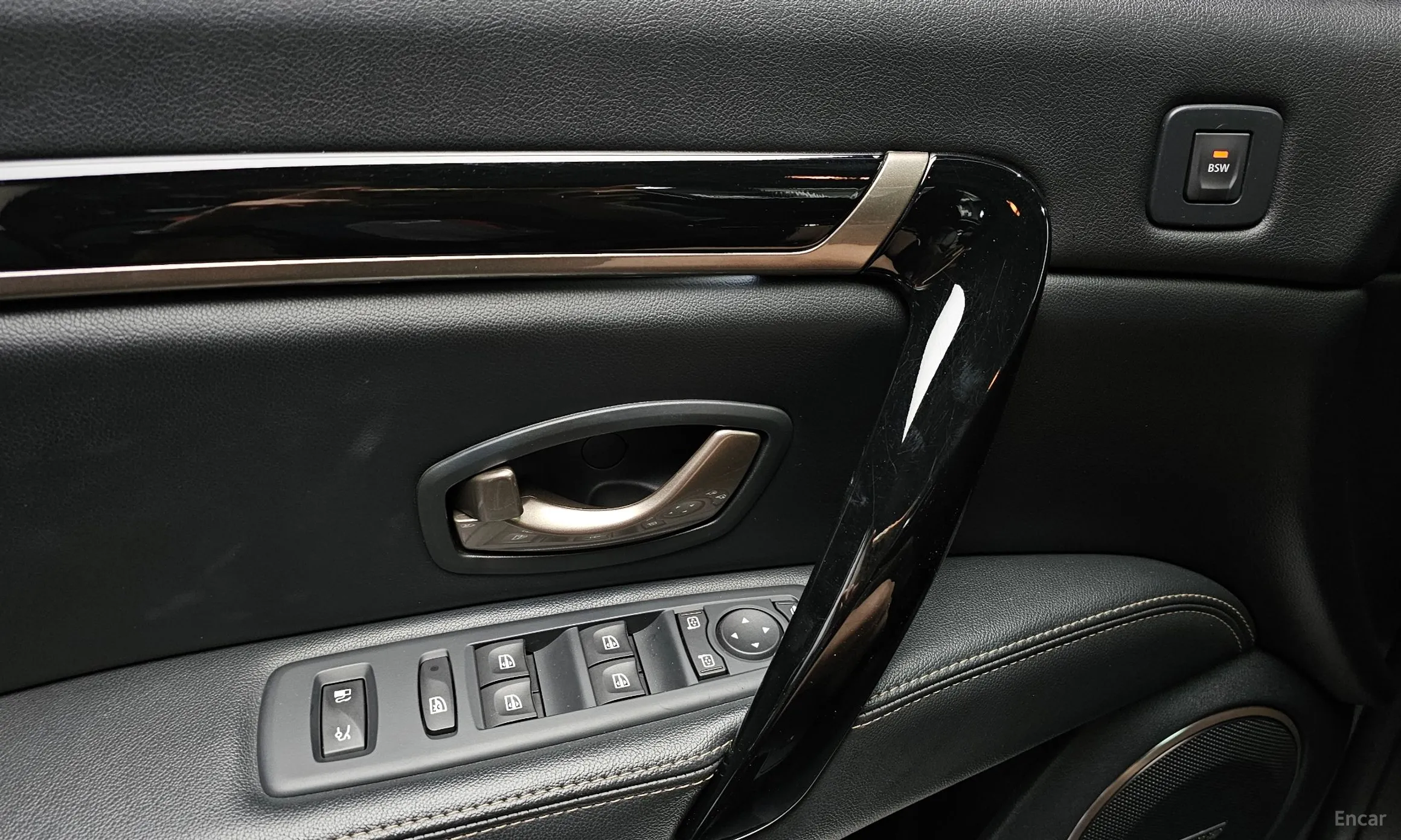 Renault Korea (Samsung) SM7 превью 16