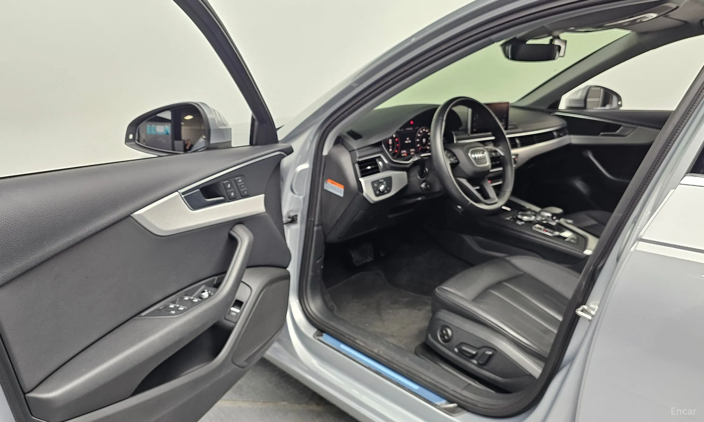 Audi A4 (B9) превью 10