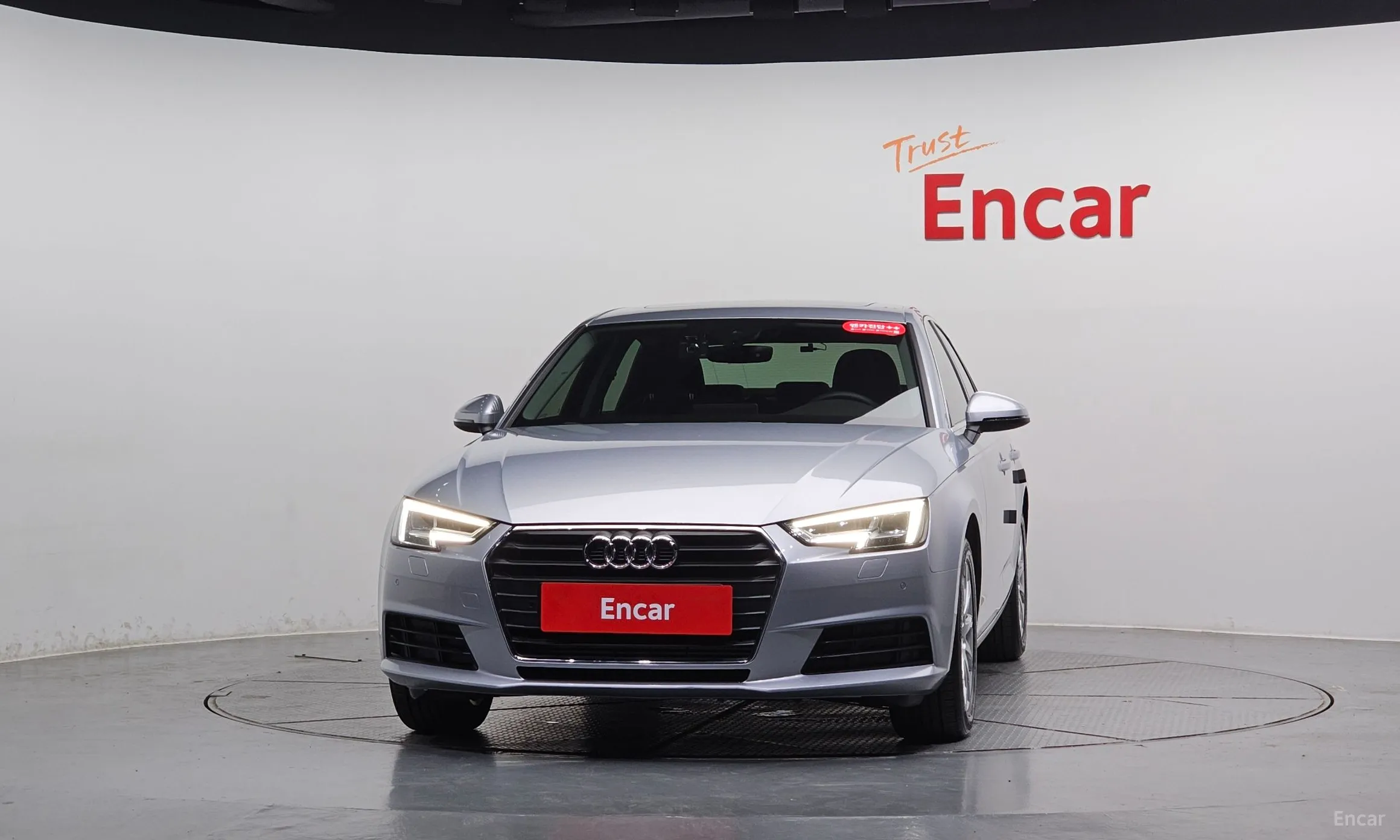 Audi A4 (B9) превью 3