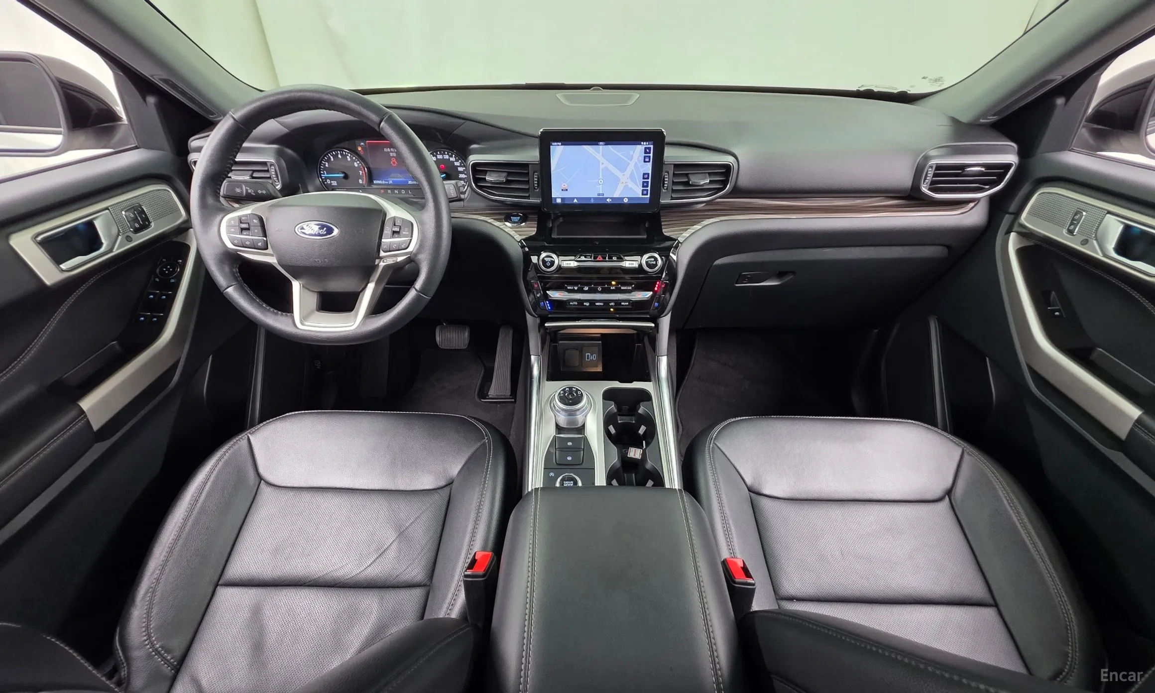 Ford Explorer 6th Generation превью 7