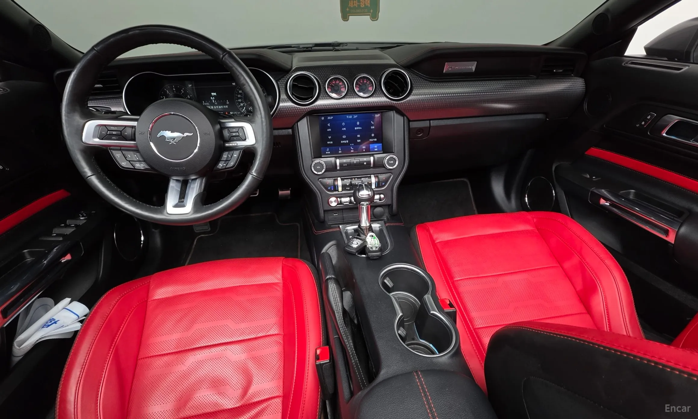 Ford Mustang превью 7