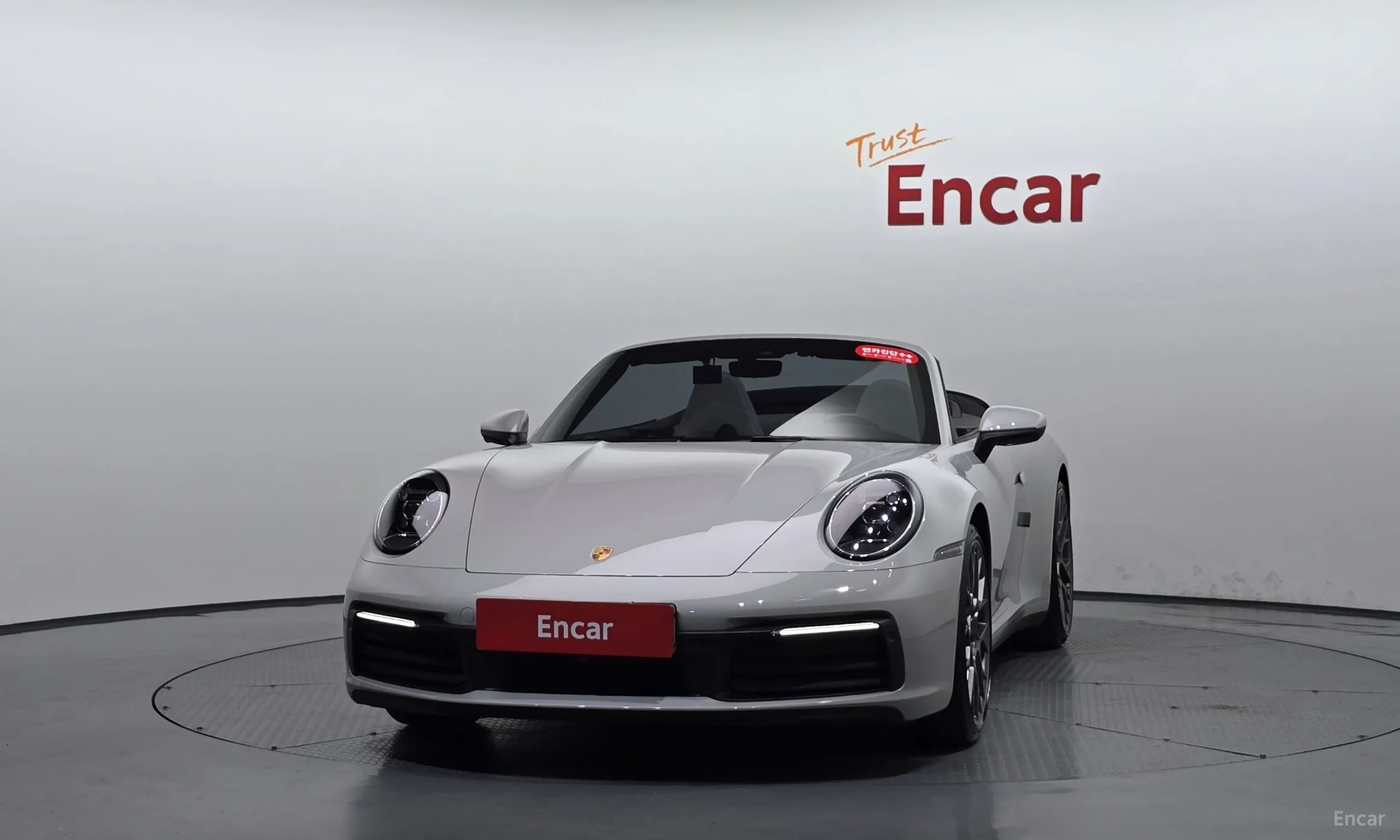 Porsche 911 (992) превью 3