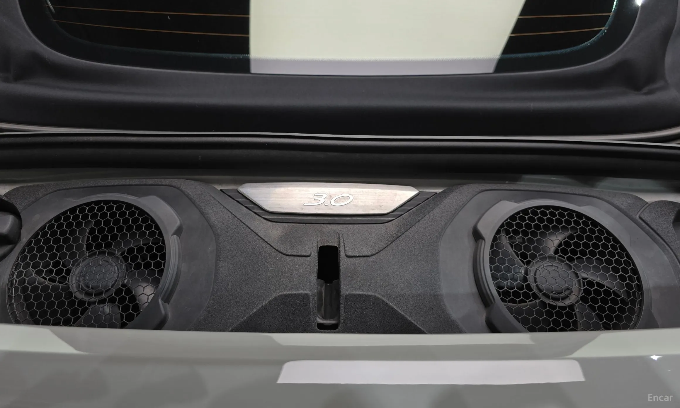 Porsche 911 (992) превью 6