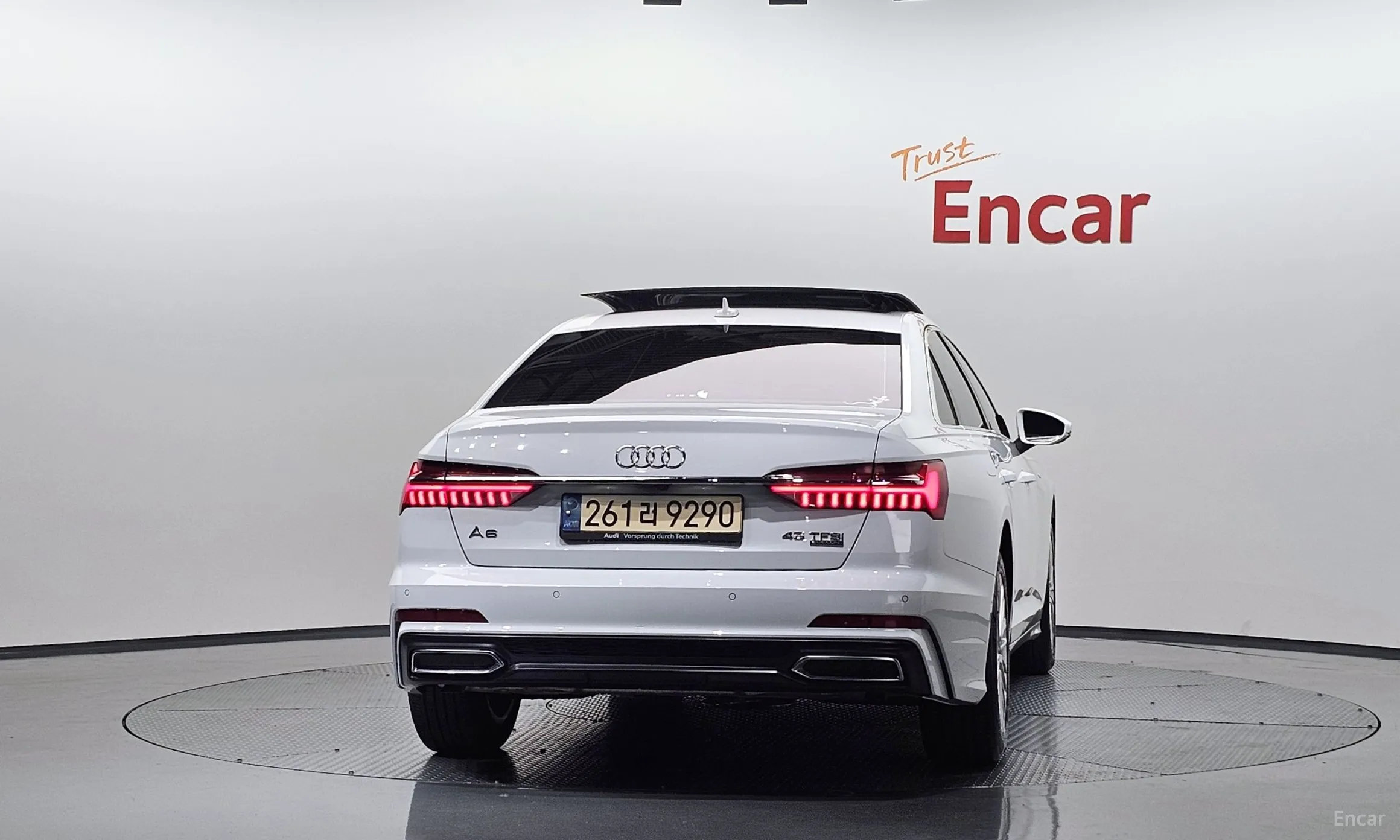 Audi A6 (C8) превью 4