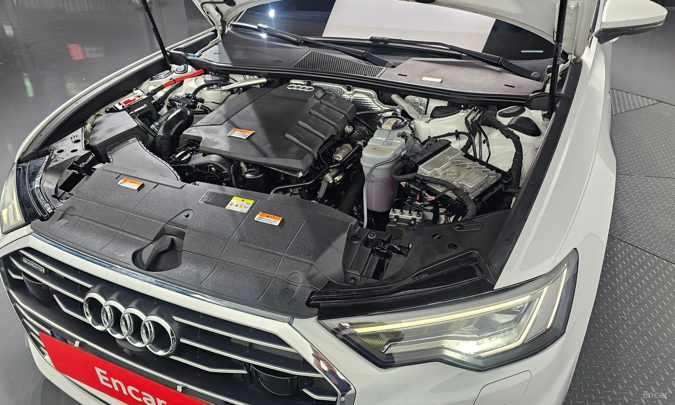 Audi A6 (C8) превью 6