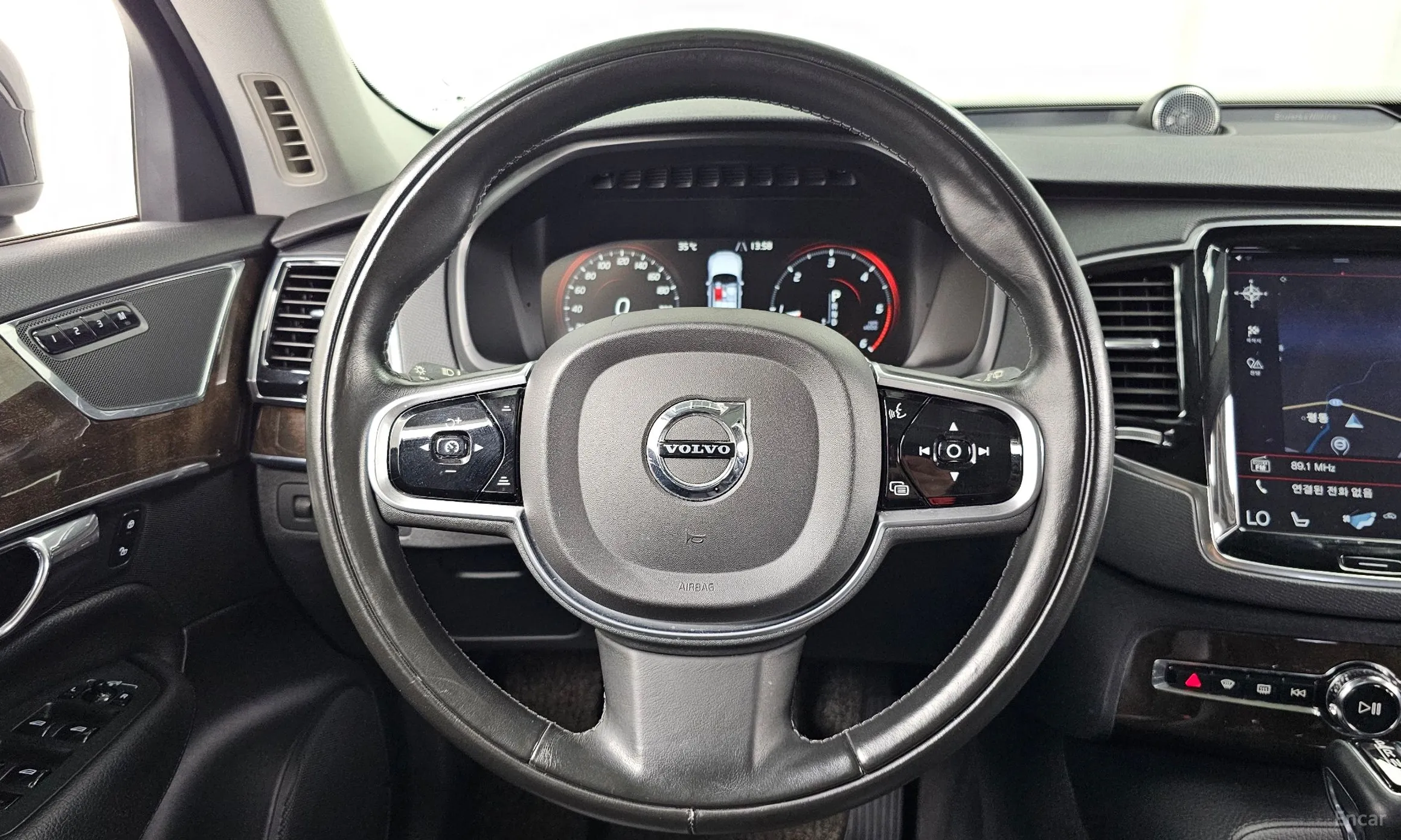 Volvo XC90 Gen 2 превью 13
