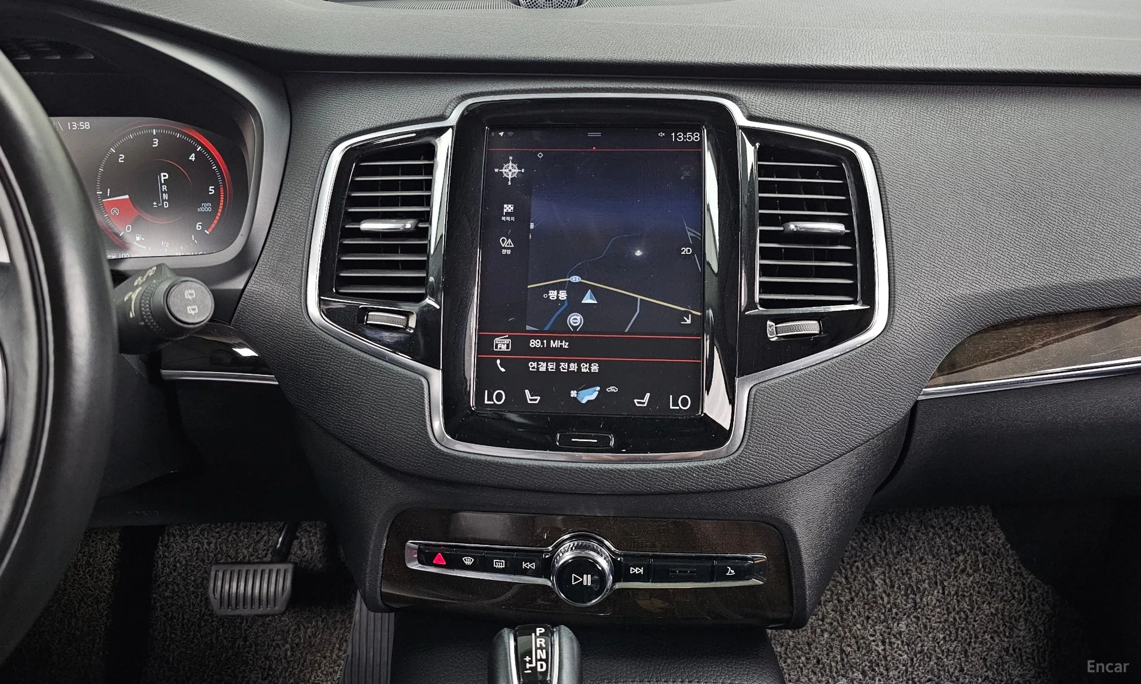 Volvo XC90 Gen 2 превью 14