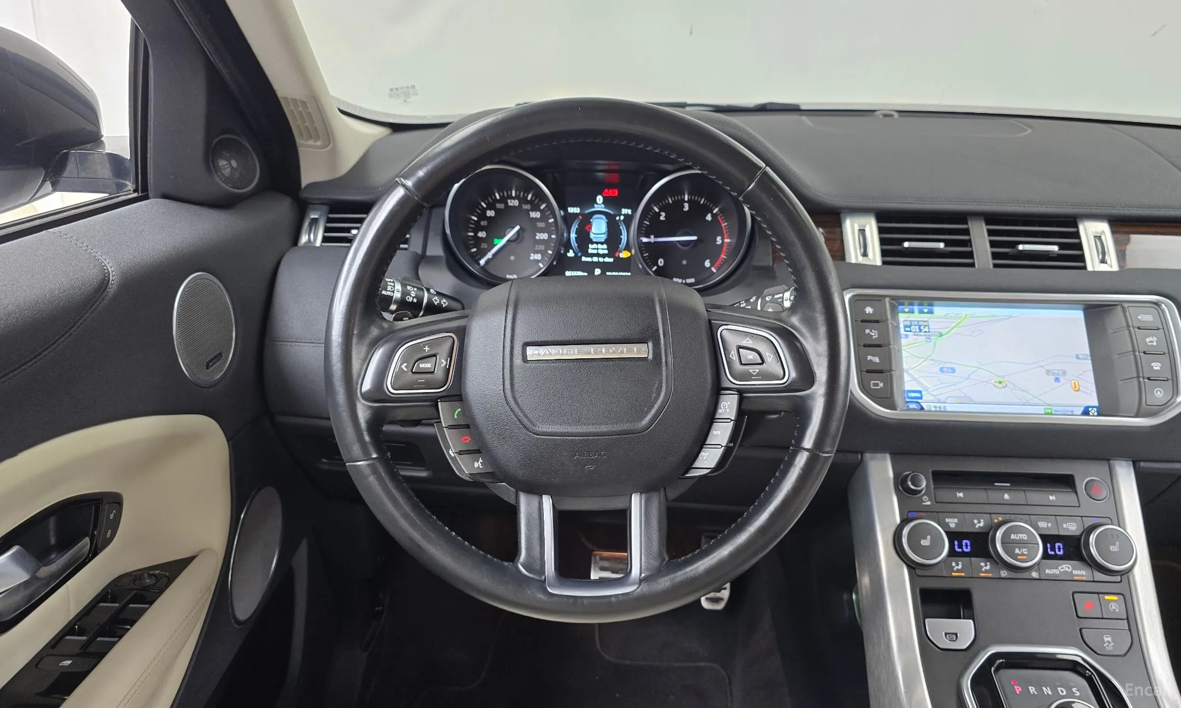 Land Rover Range Rover Evoque превью 13