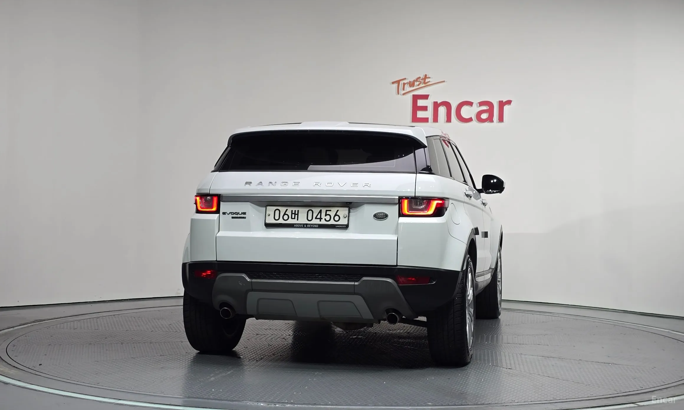 Land Rover Range Rover Evoque превью 4