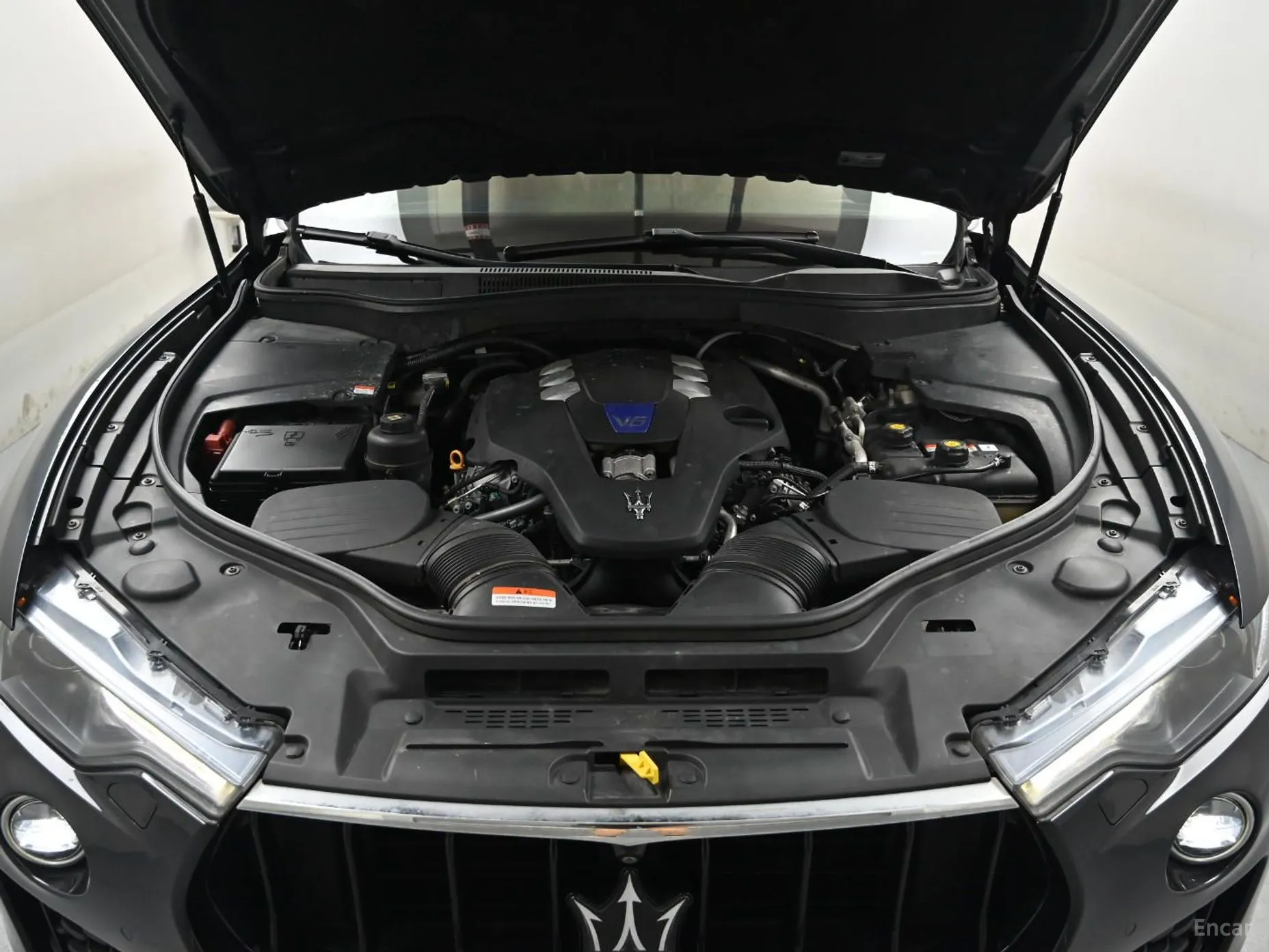 Maserati Levante превью 6