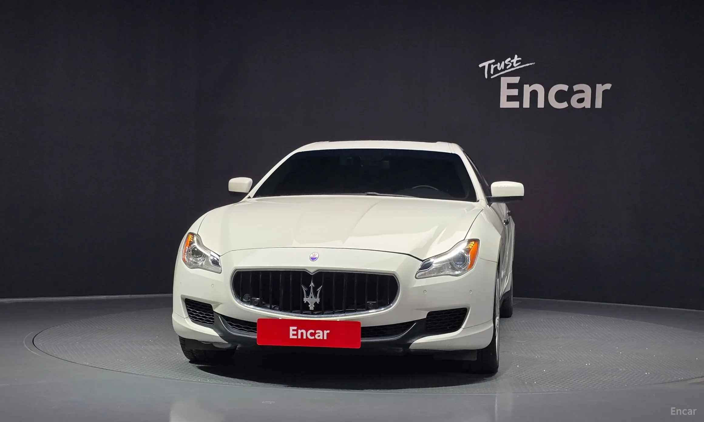 Maserati Quattroporte превью 3