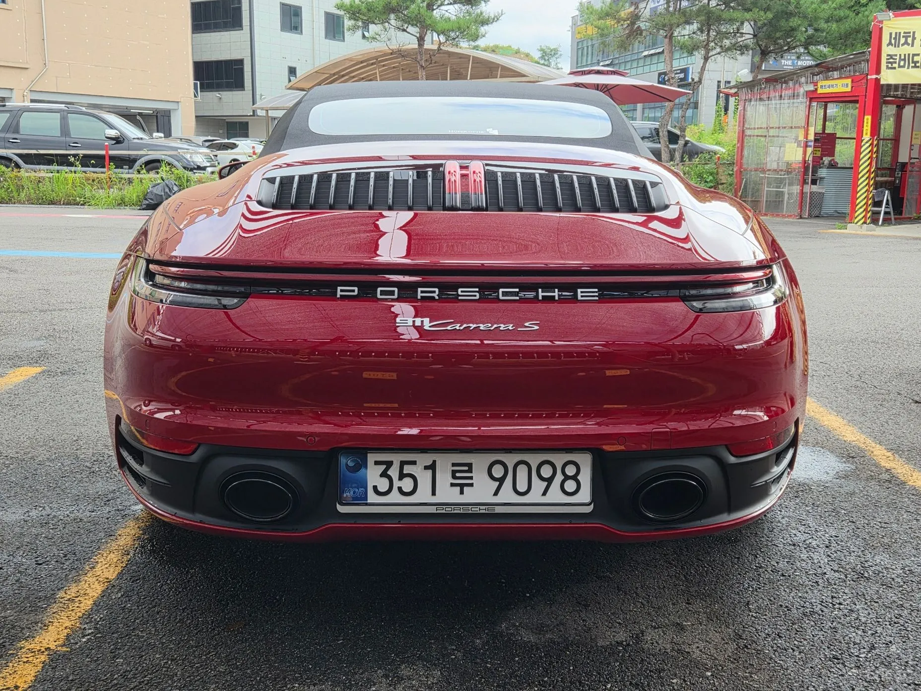 Porsche 911 (992) превью 4