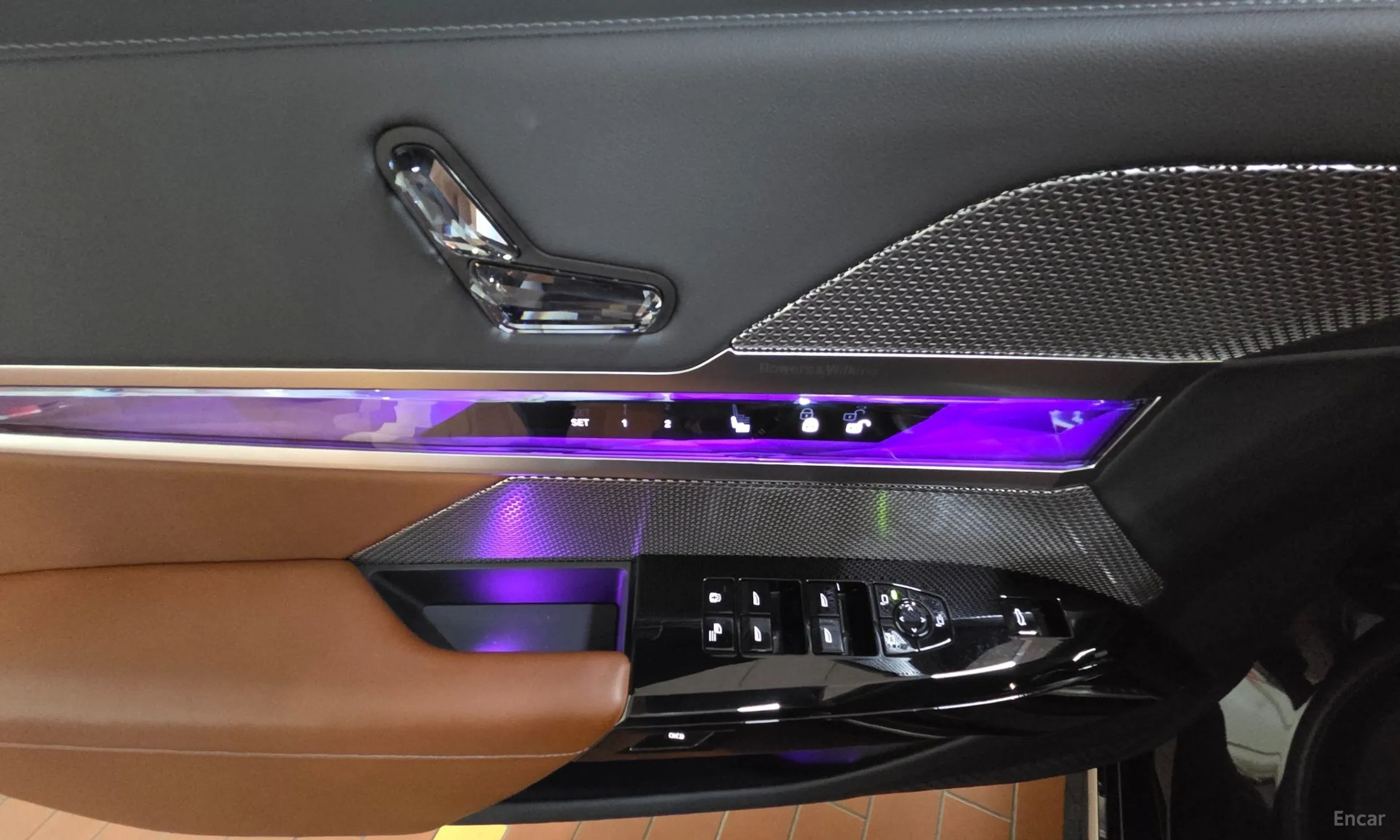 BMW 7 Series (G70) превью 12