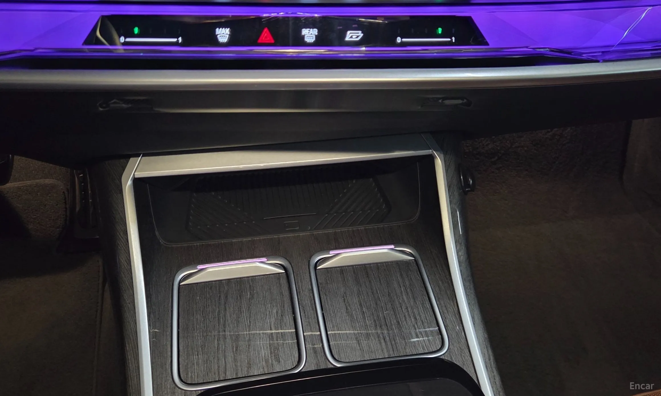 BMW 7 Series (G70) превью 14