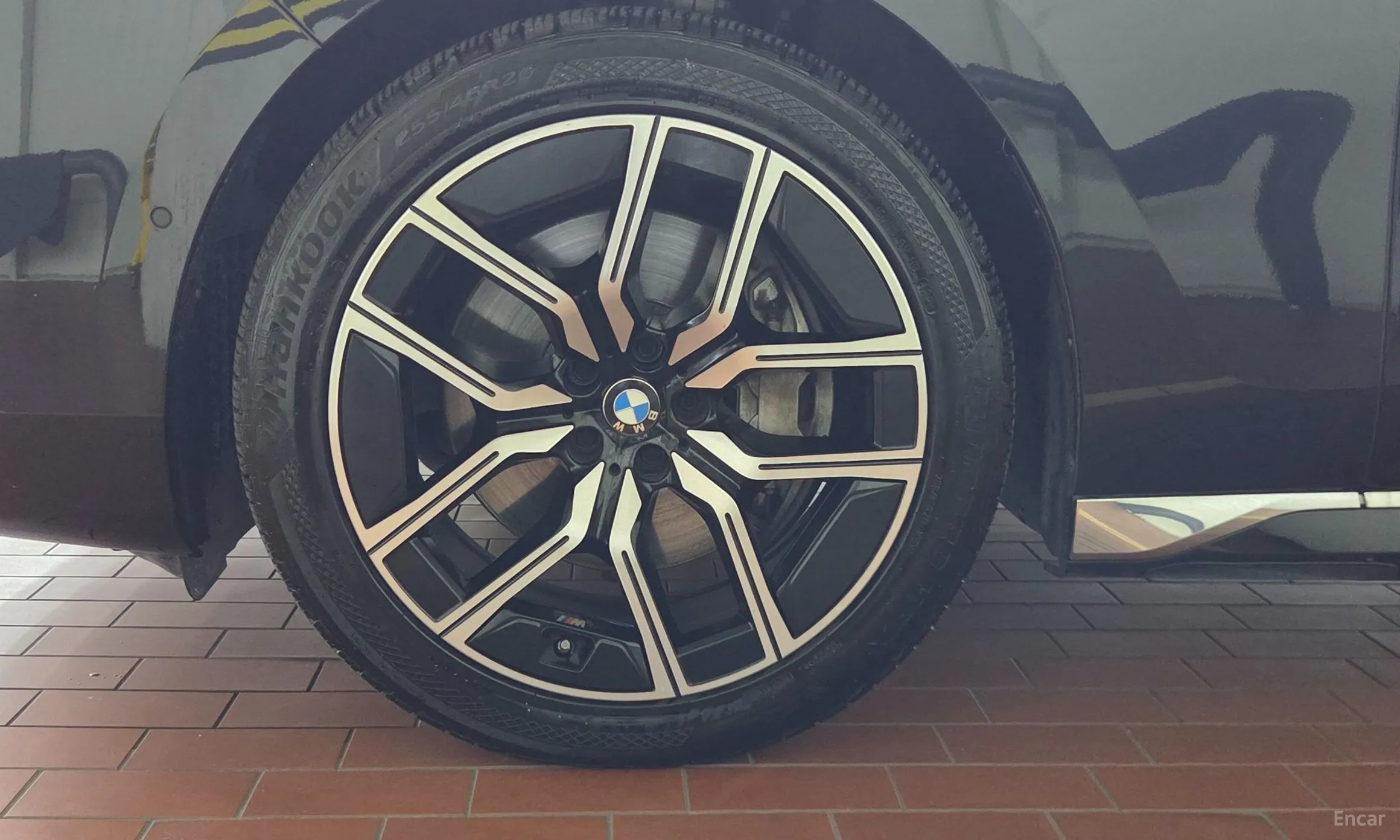 BMW 7 Series (G70) превью 5