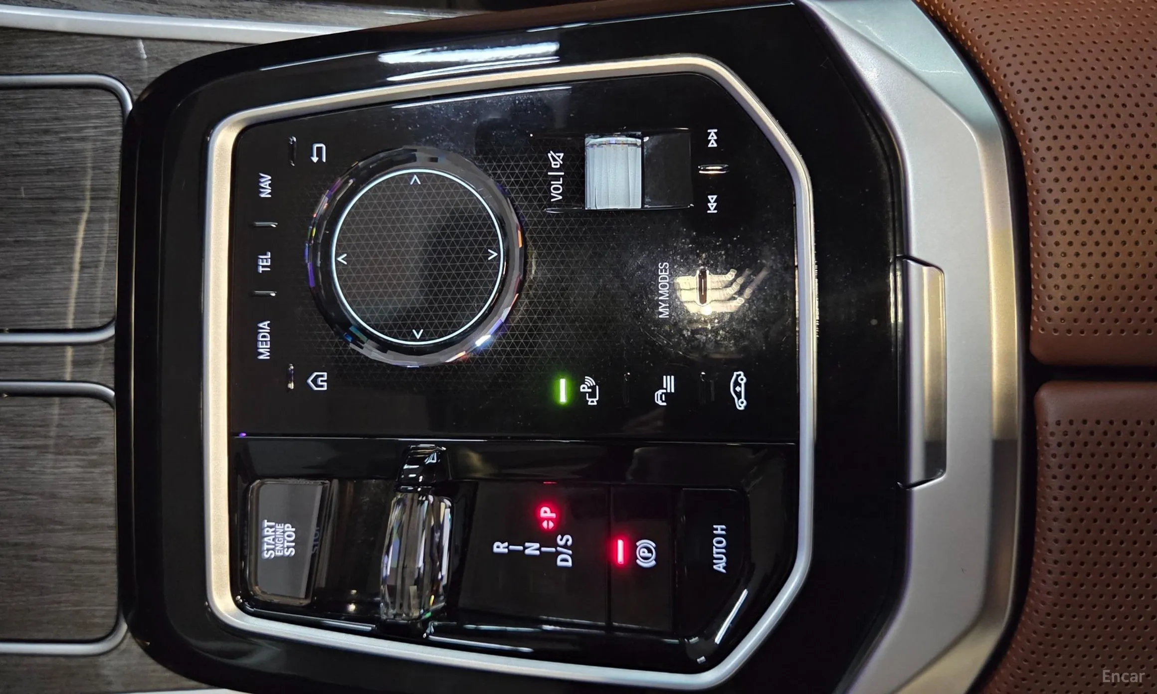 BMW 7 Series (G70) превью 9