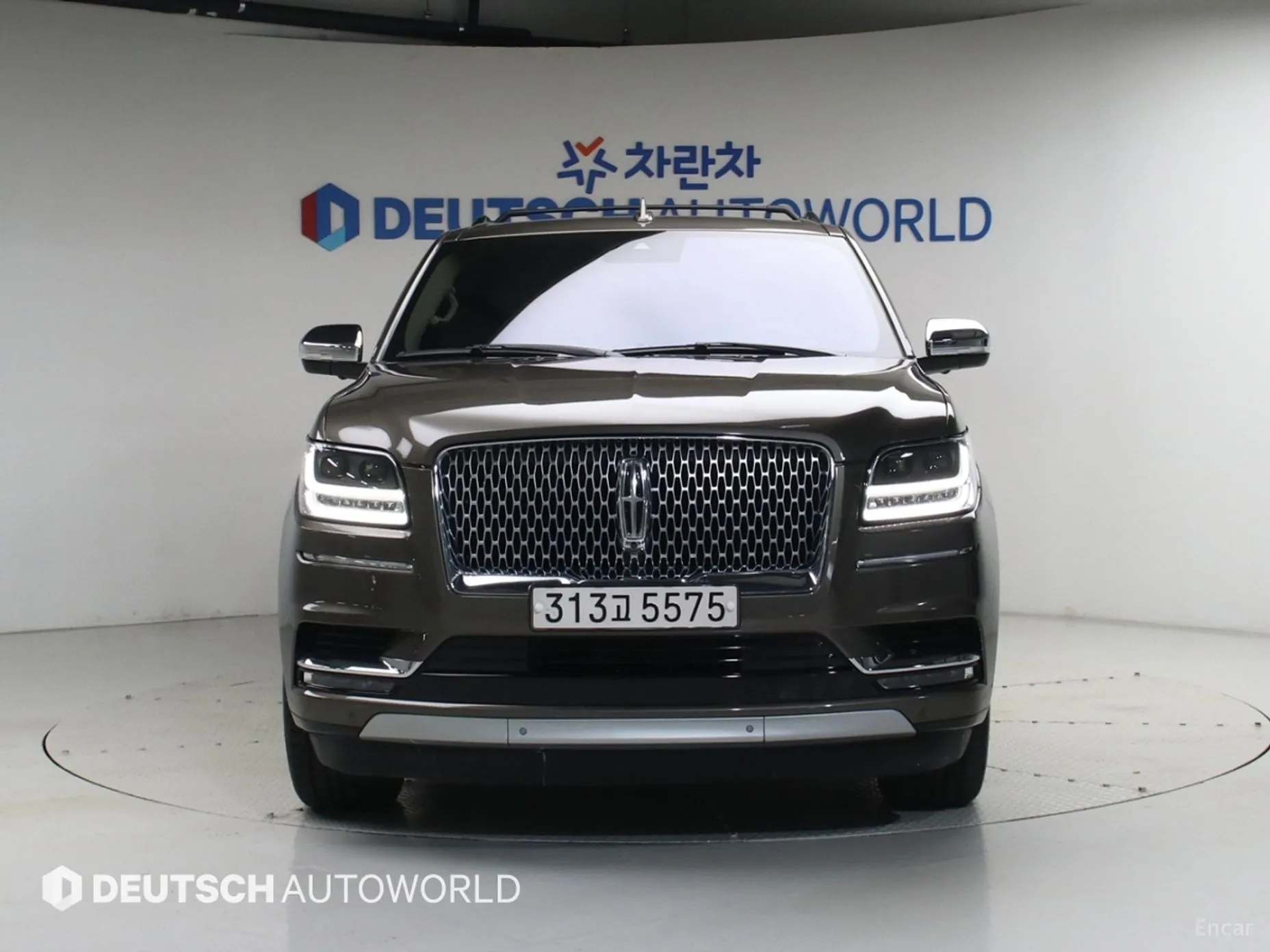Lincoln Navigator 4th generation превью 3