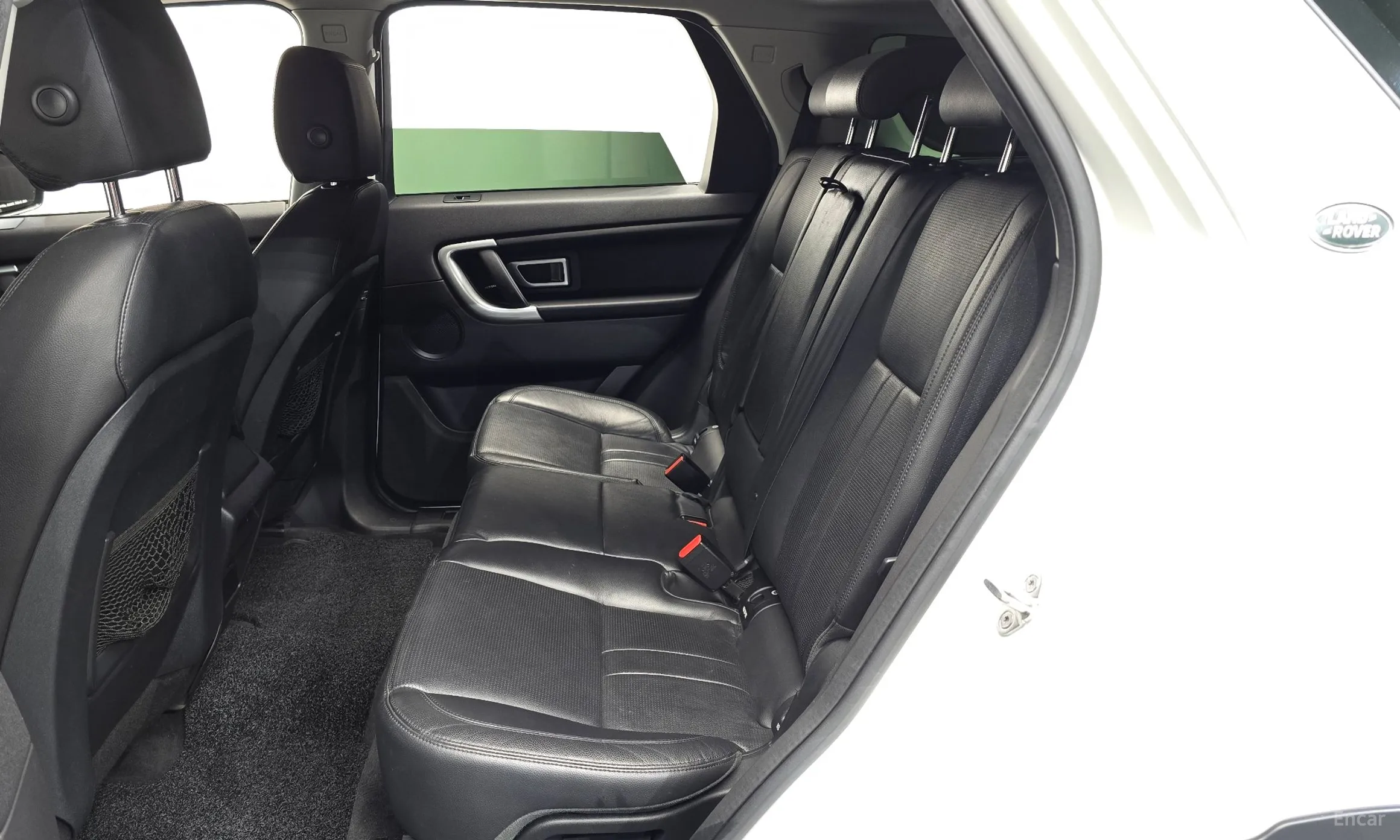 Land Rover Discovery Sports превью 11