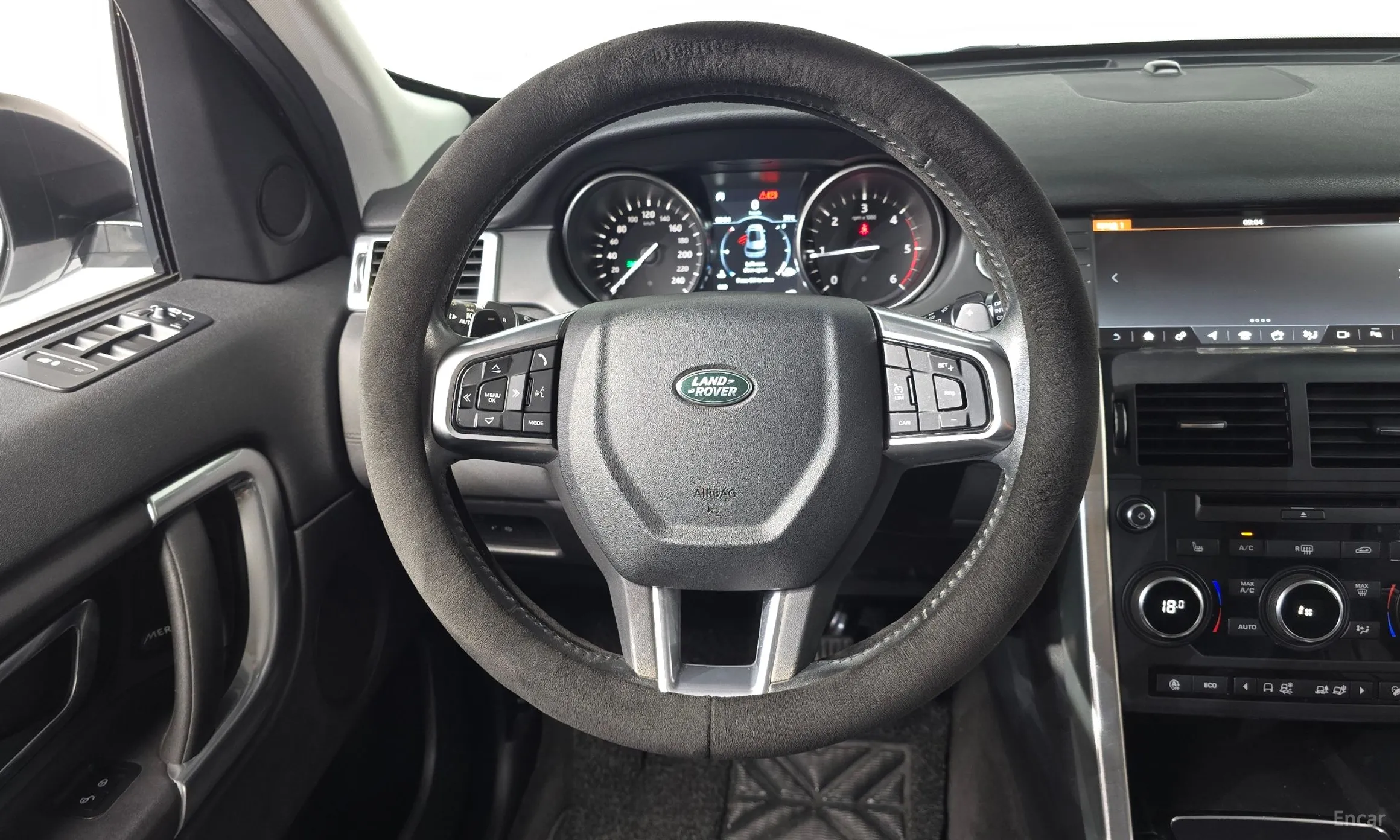 Land Rover Discovery Sports превью 13