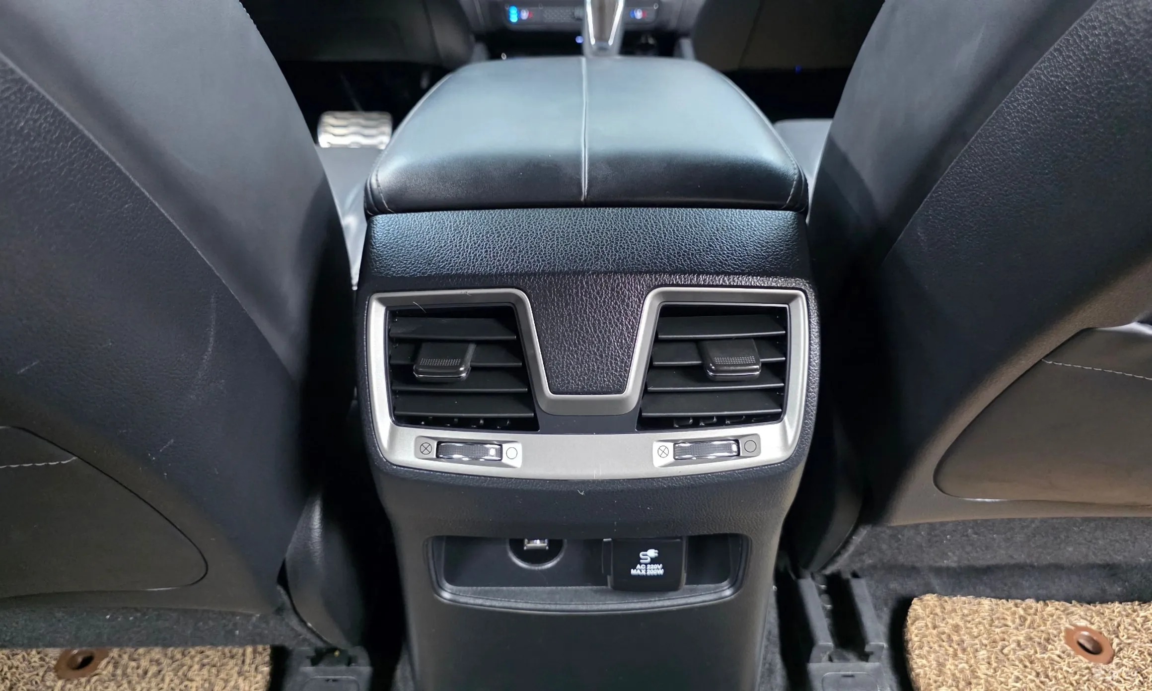 KG Mobility (SsangYong) G4 Rexton превью 19