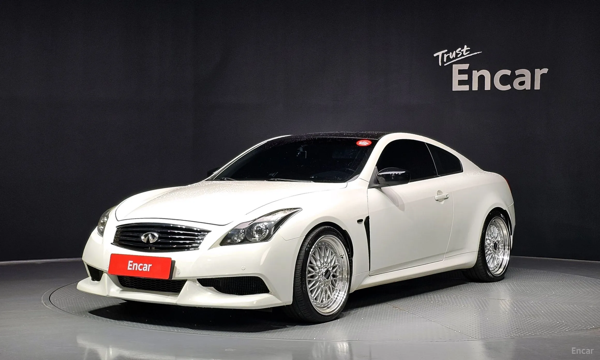 Infiniti G37