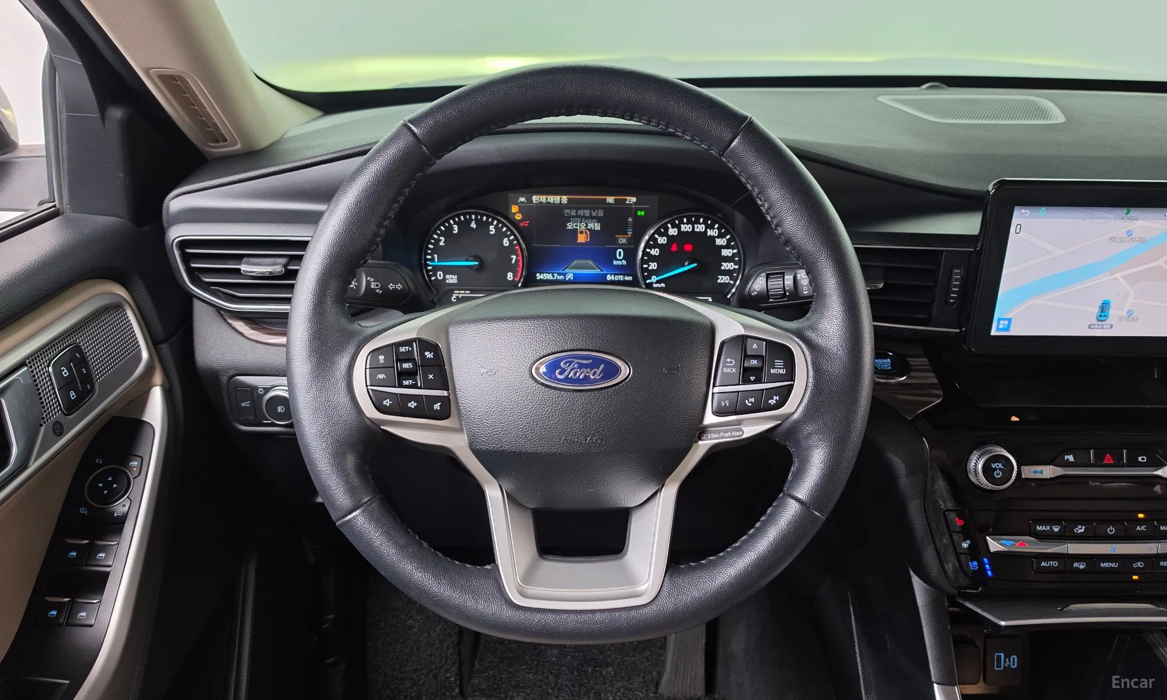 Ford Explorer 6th Generation превью 13