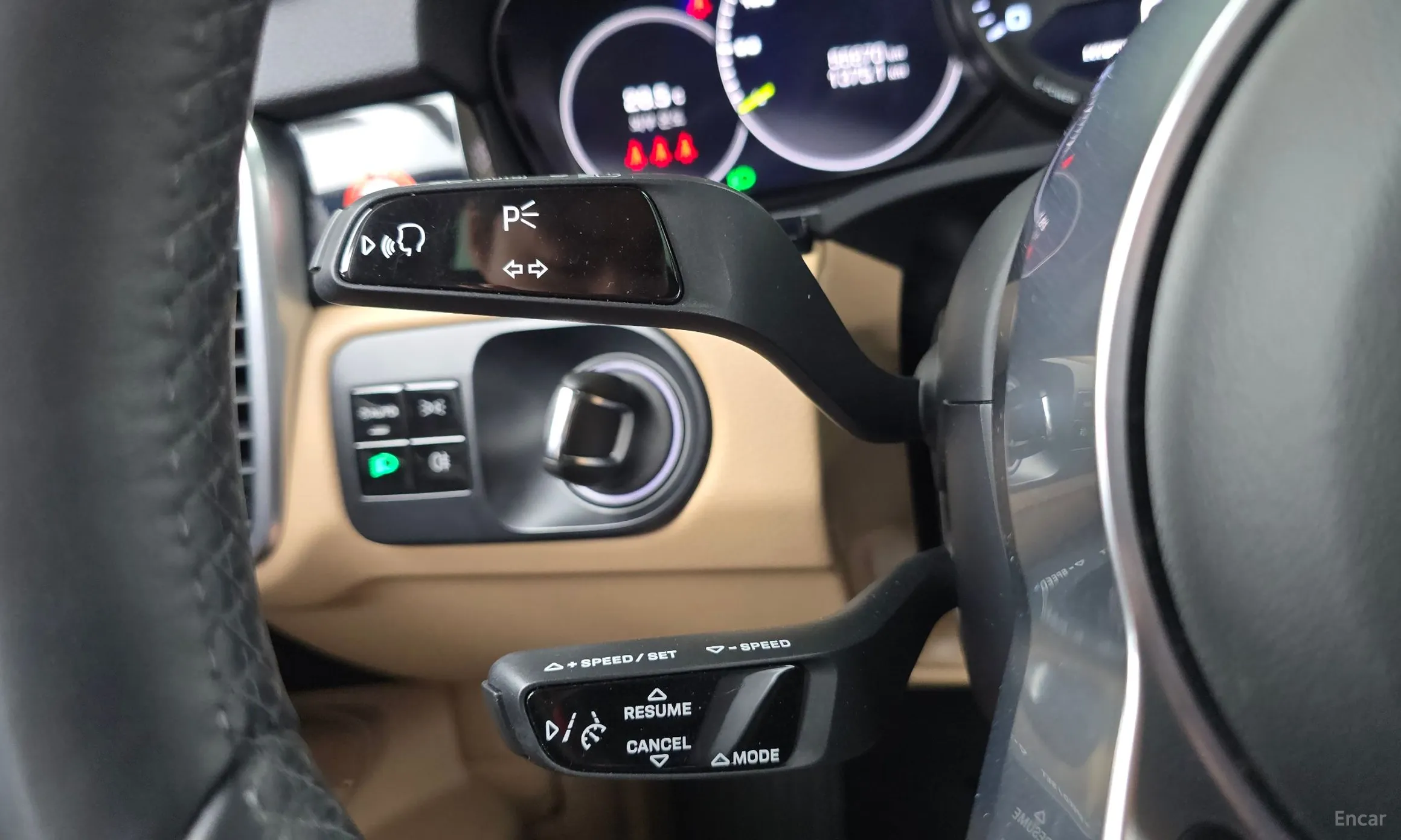 Porsche Cayenne (PO536) превью 18