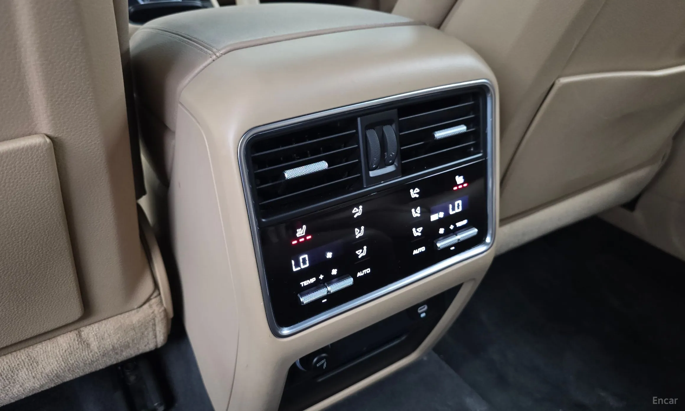 Porsche Cayenne (PO536) превью 19
