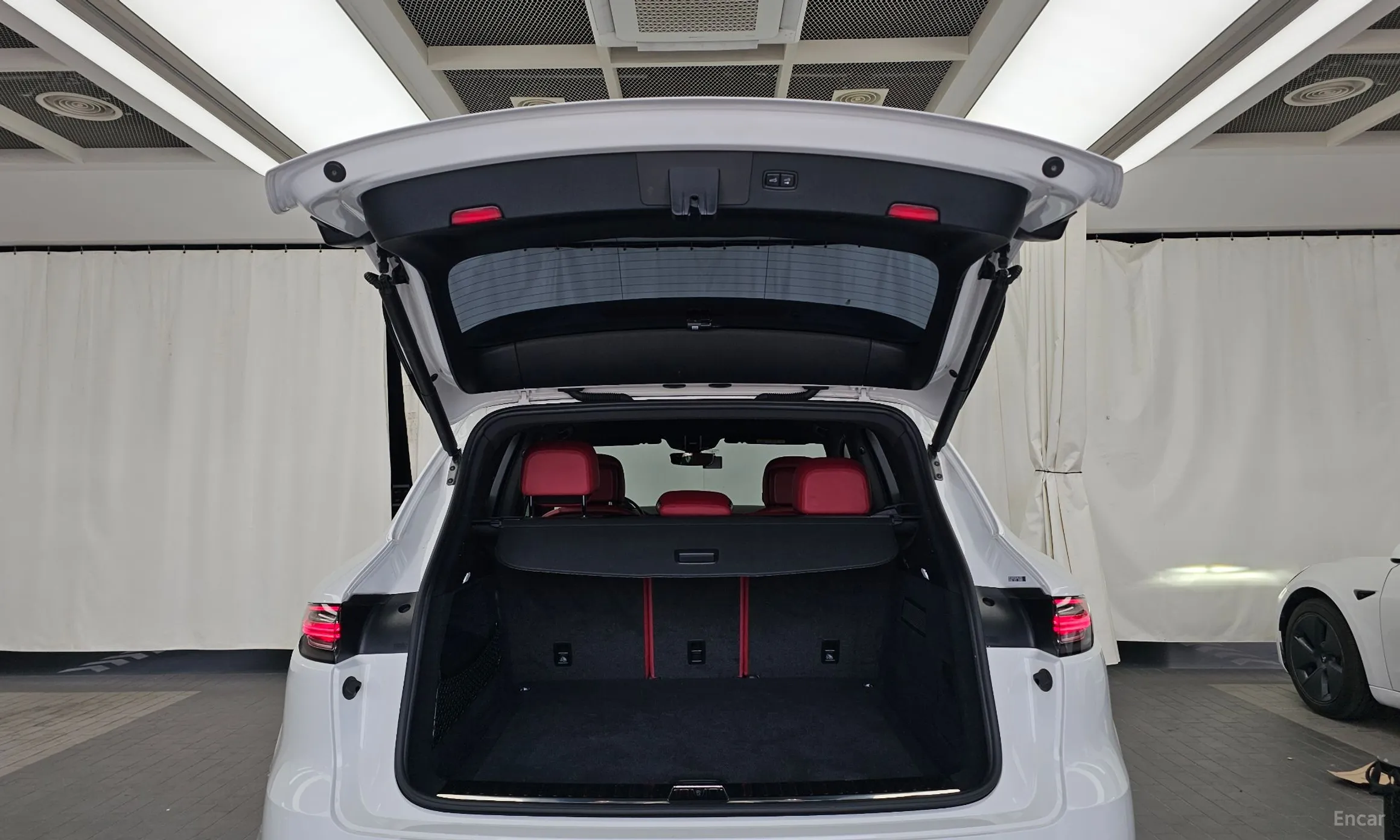 Porsche Cayenne (PO536) превью 20