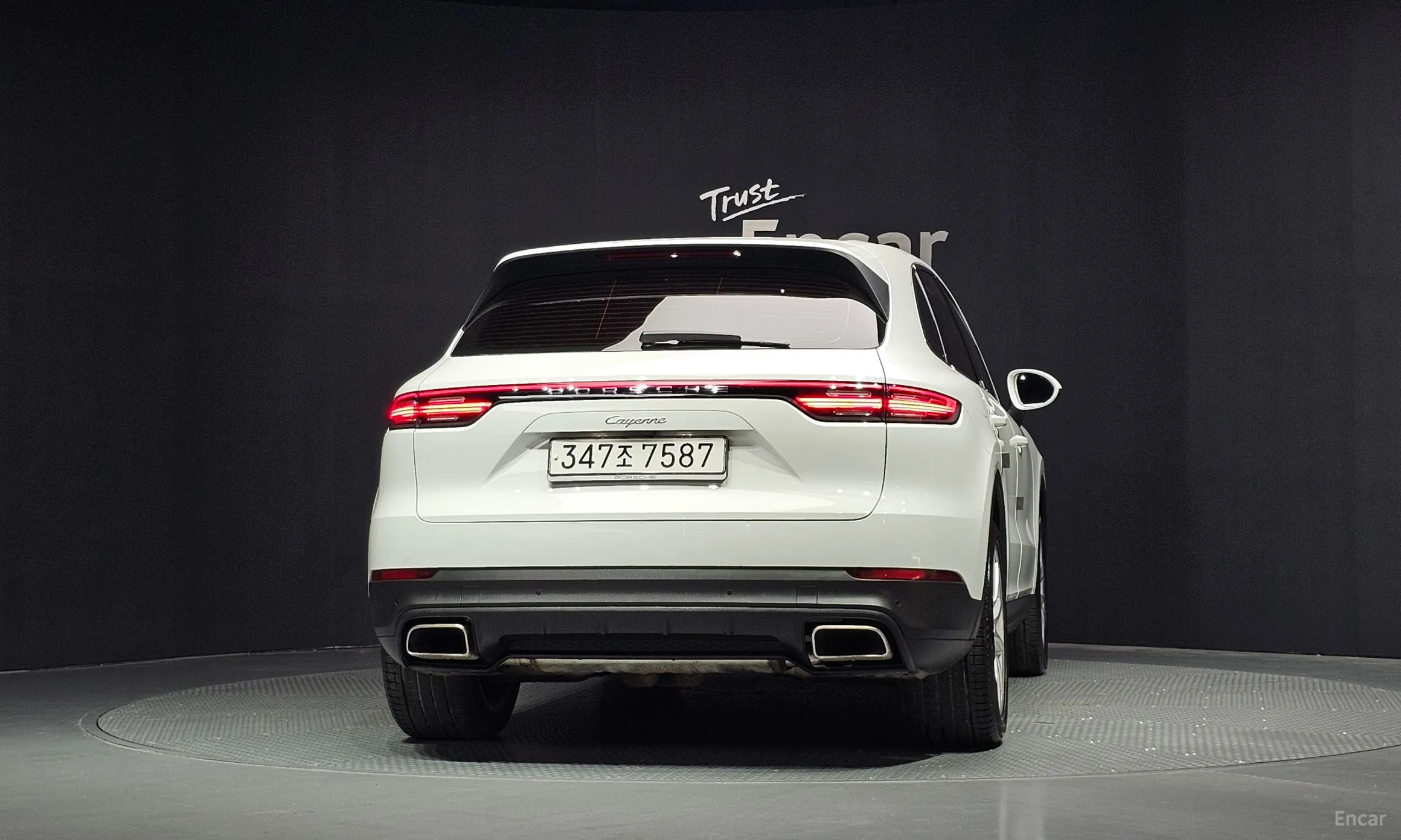 Porsche Cayenne (PO536) превью 4