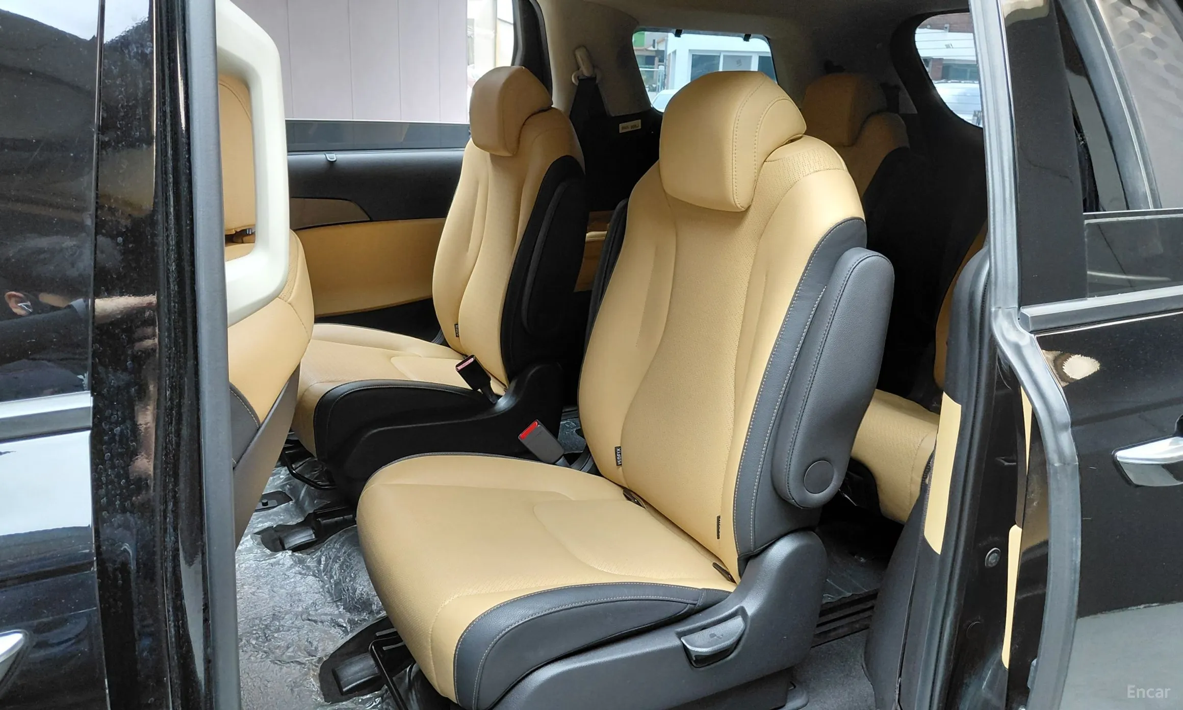 Kia Carnival Gen 4 превью 12
