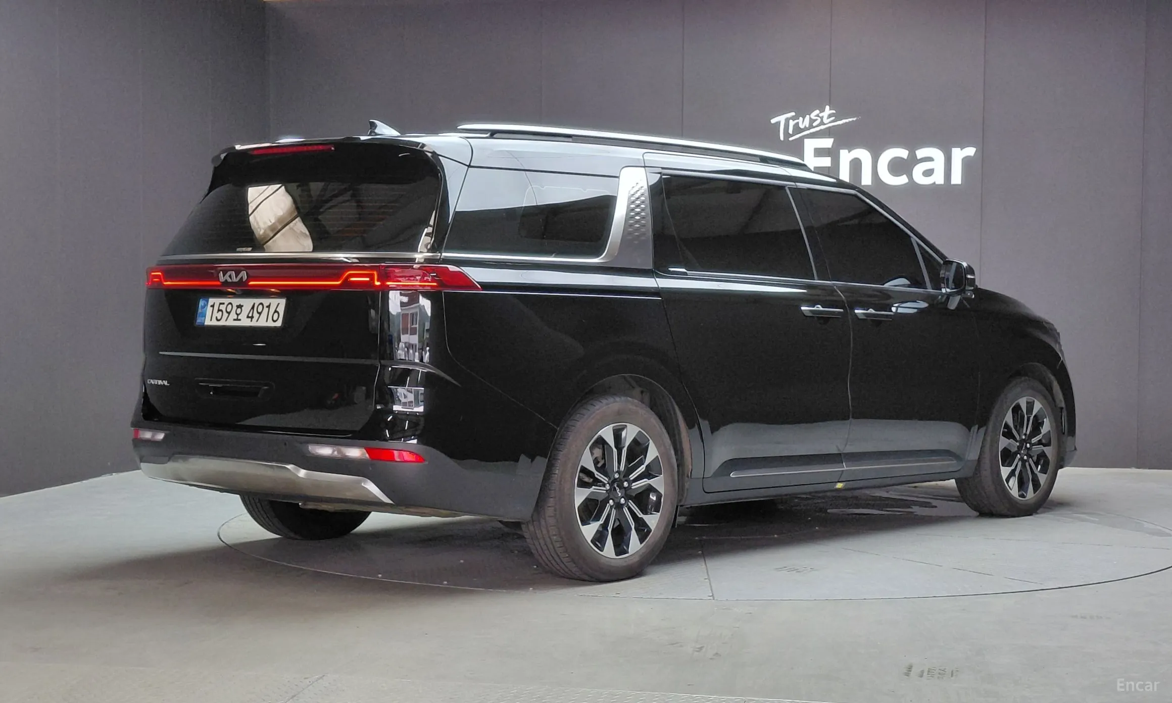 Kia Carnival Gen 4