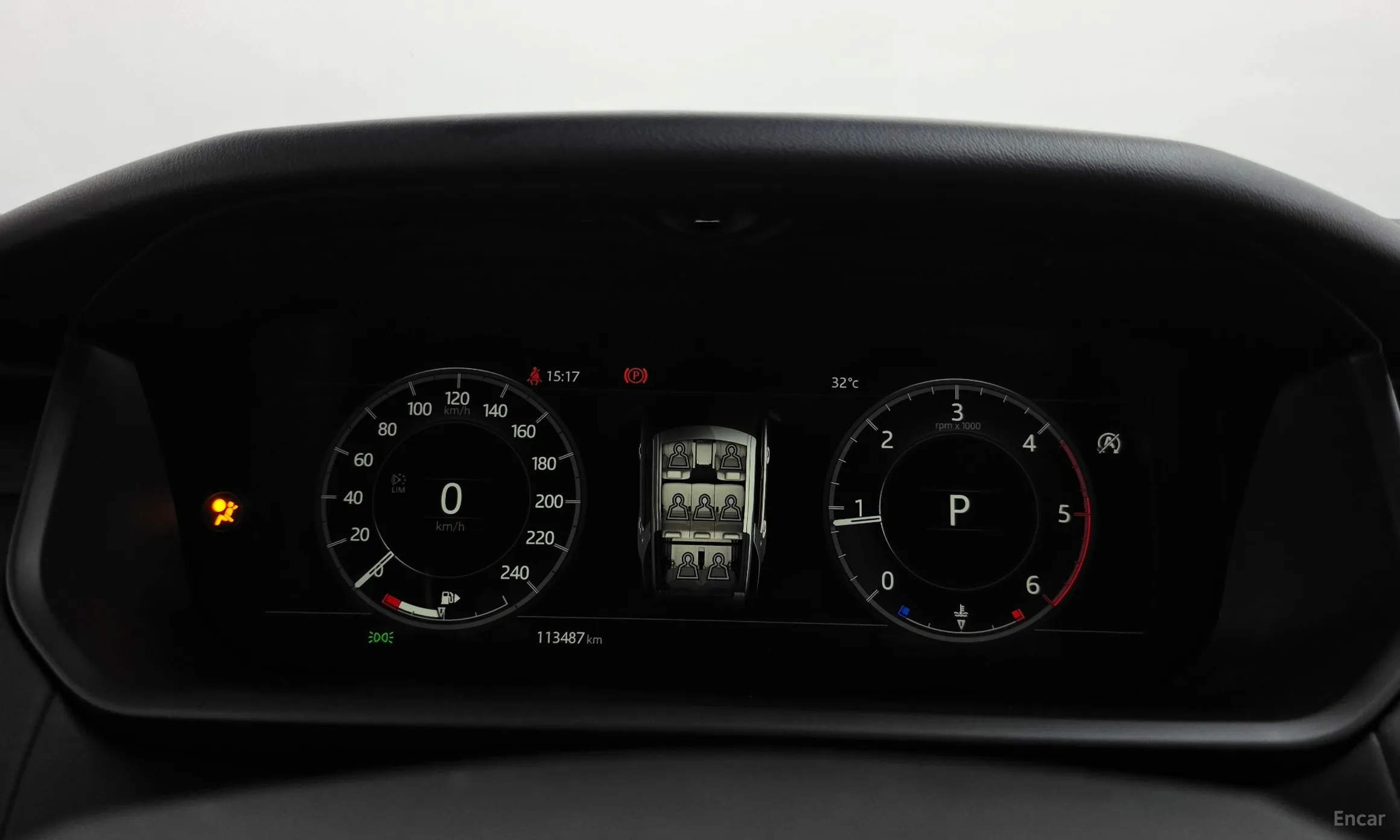 Land Rover Discovery 5 превью 8