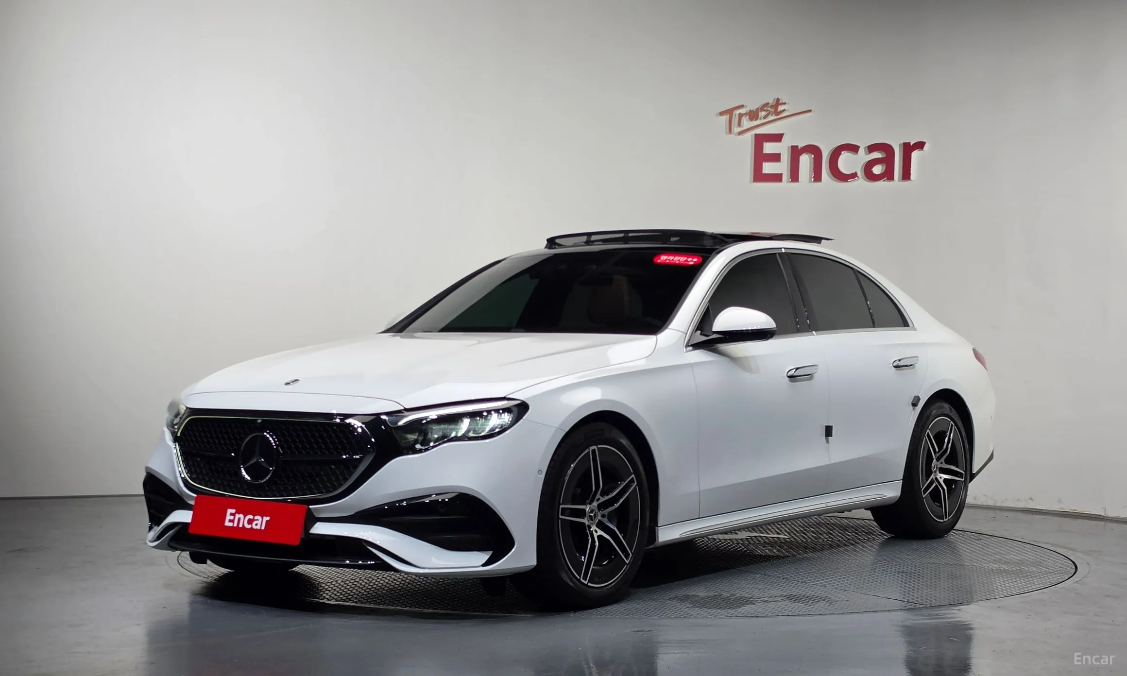 Mercedes Benz E-Class W214