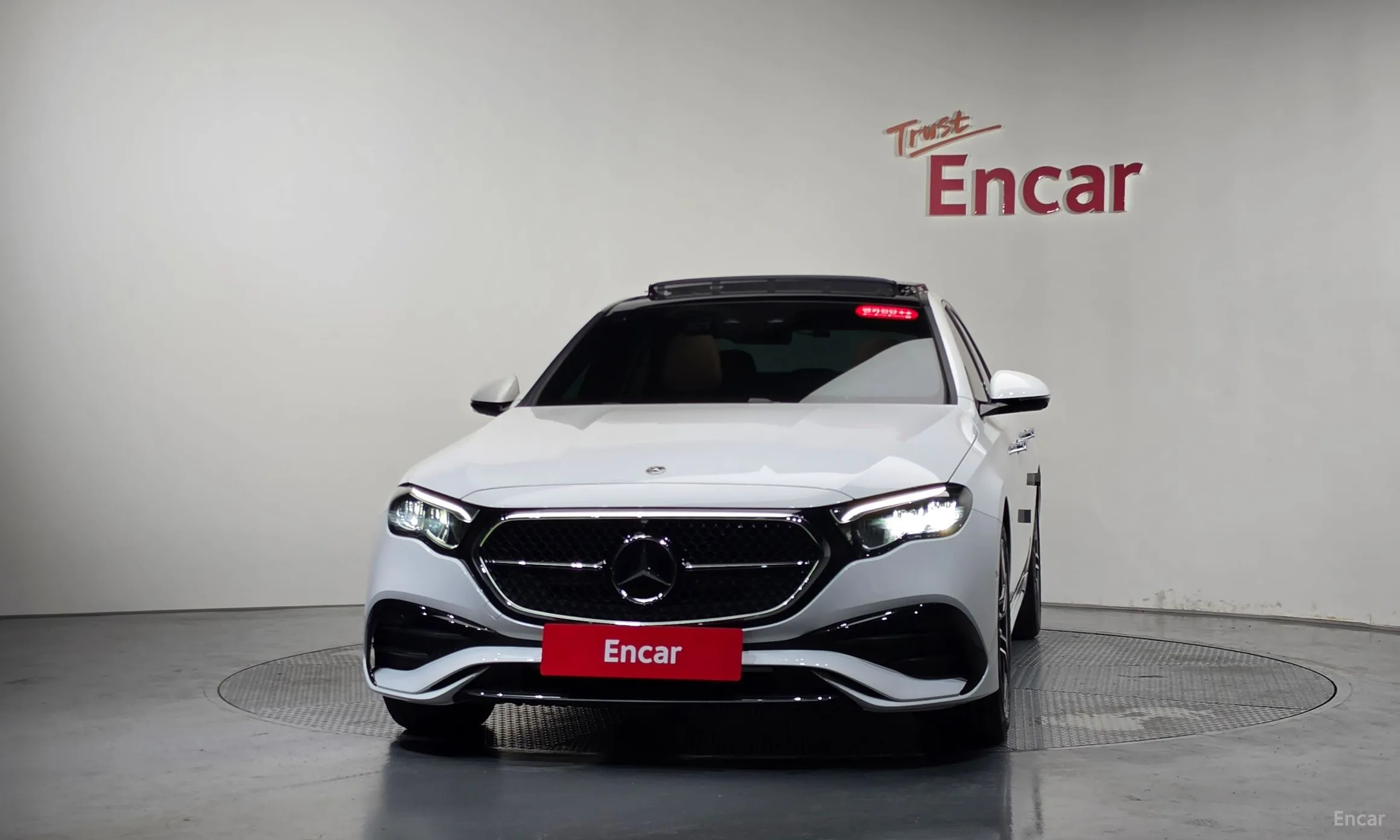 Mercedes Benz E-Class W214 превью 3