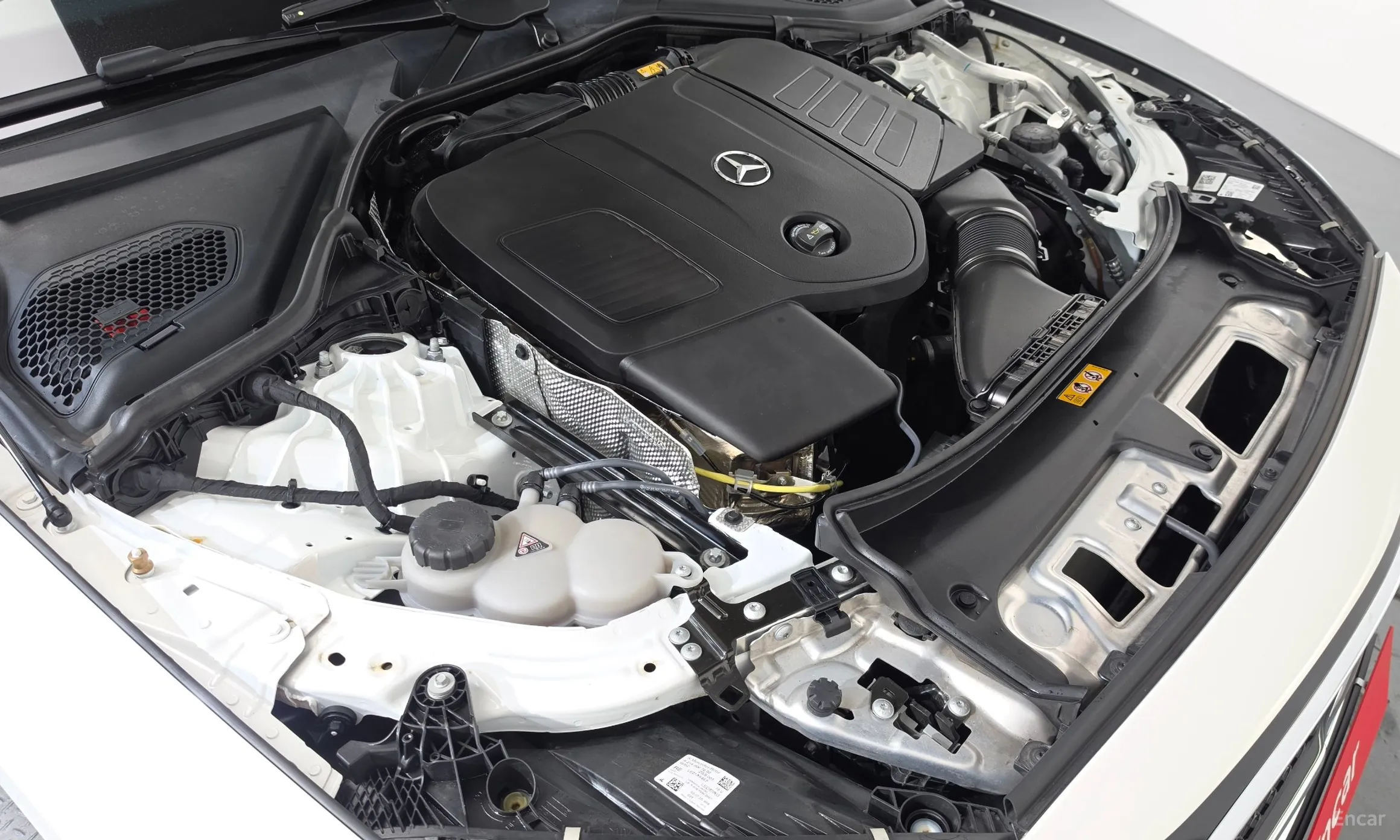 Mercedes Benz E-Class W214 превью 6