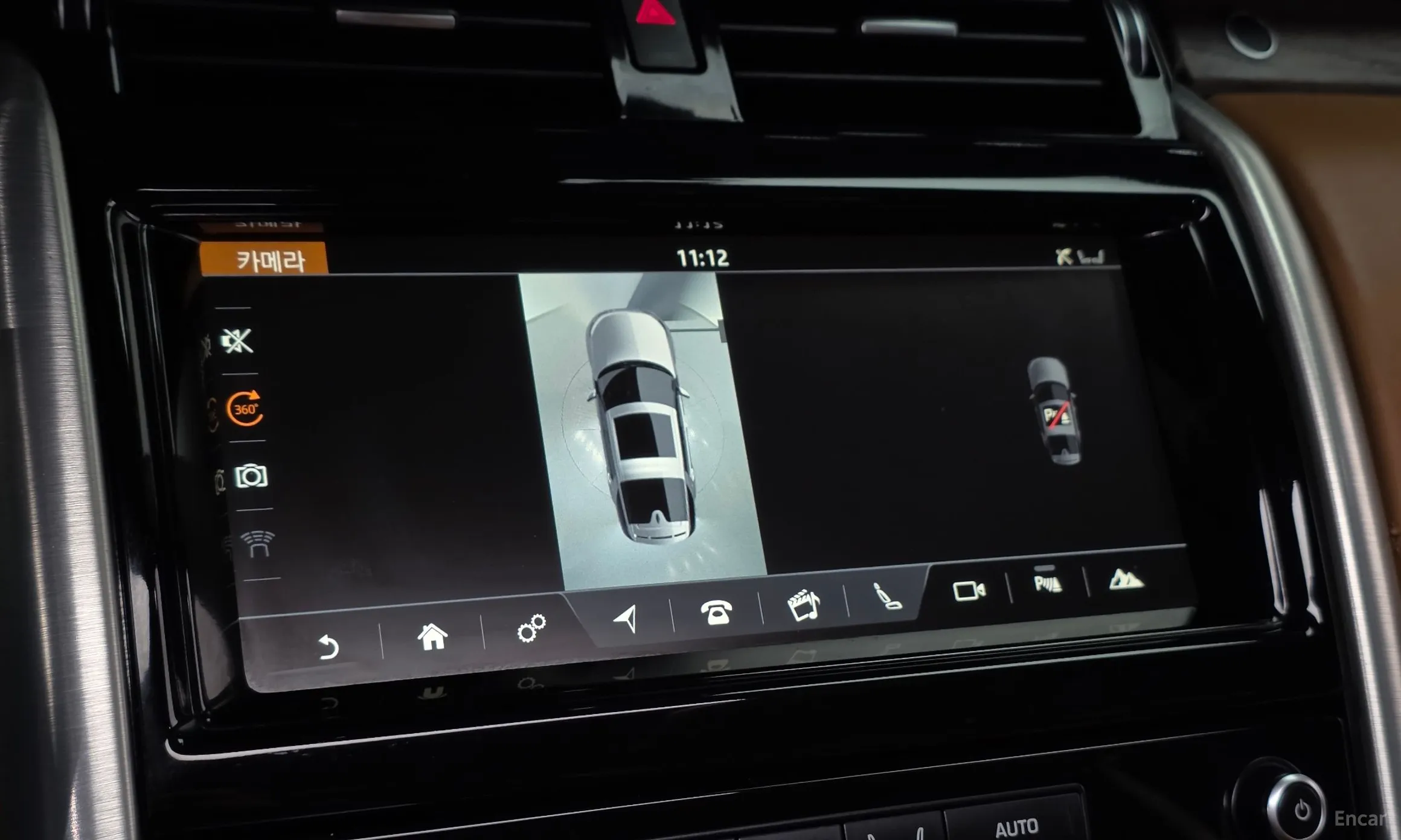 Land Rover Discovery 5 превью 15