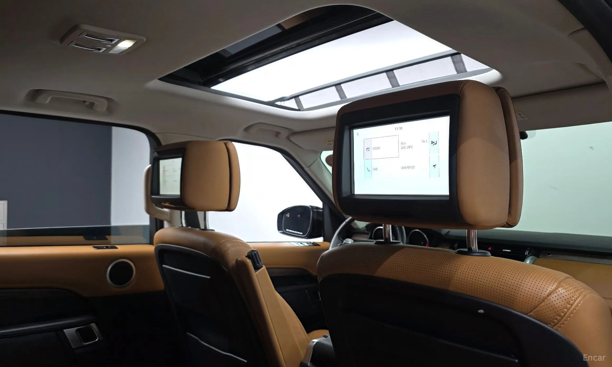 Land Rover Discovery 5 превью 18