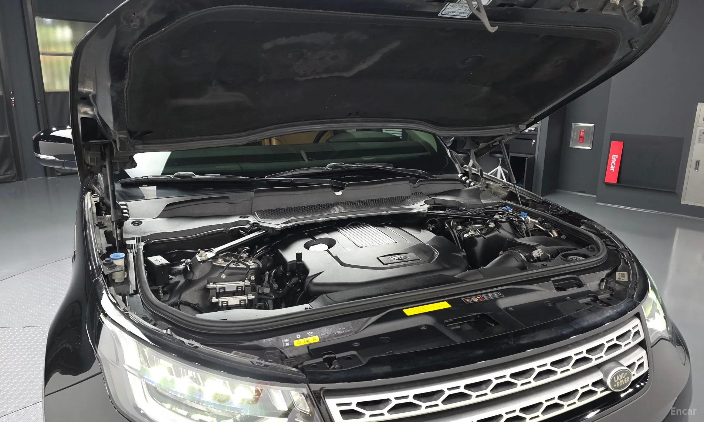 Land Rover Discovery 5 превью 6