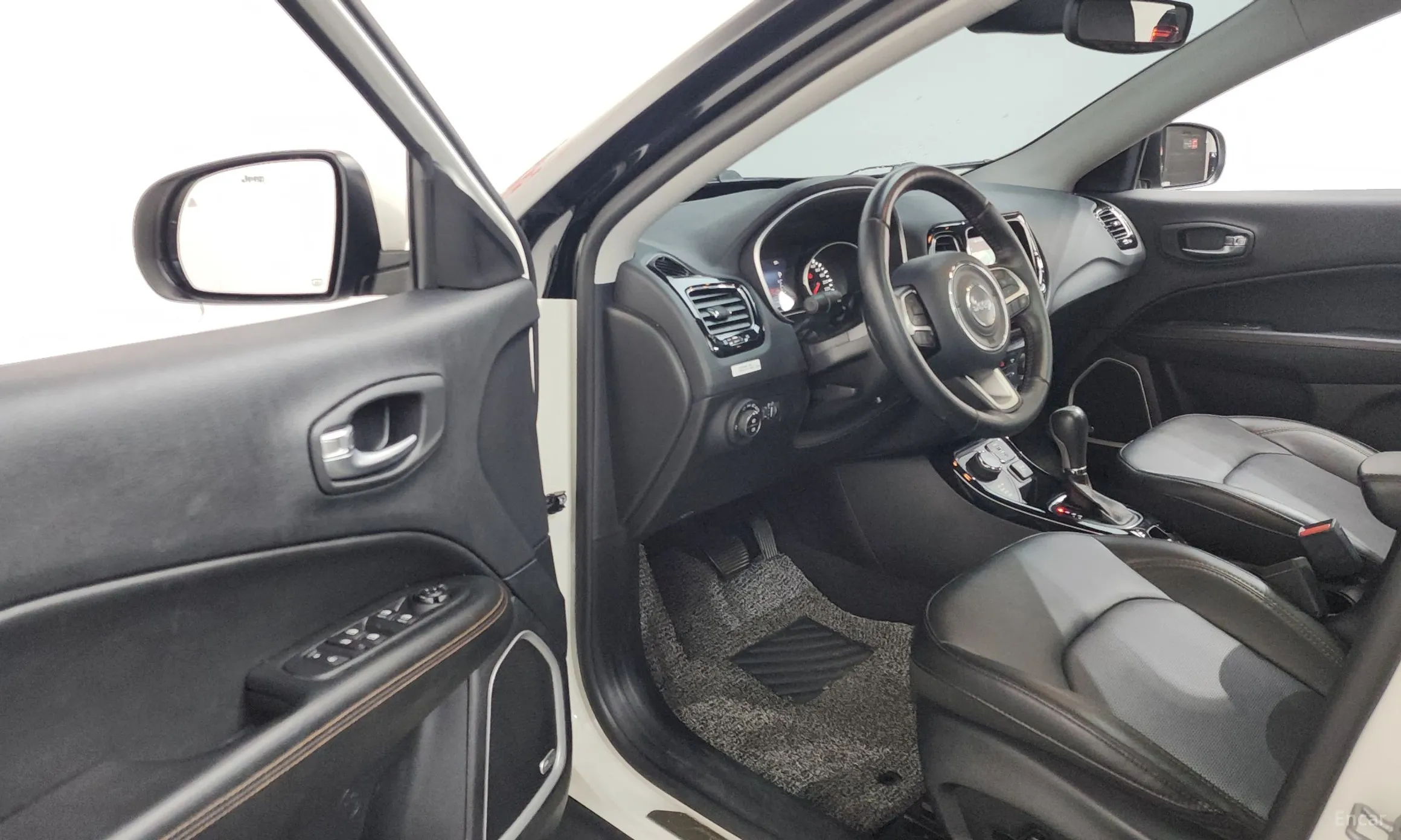 Jeep Compass 2nd Generation превью 10